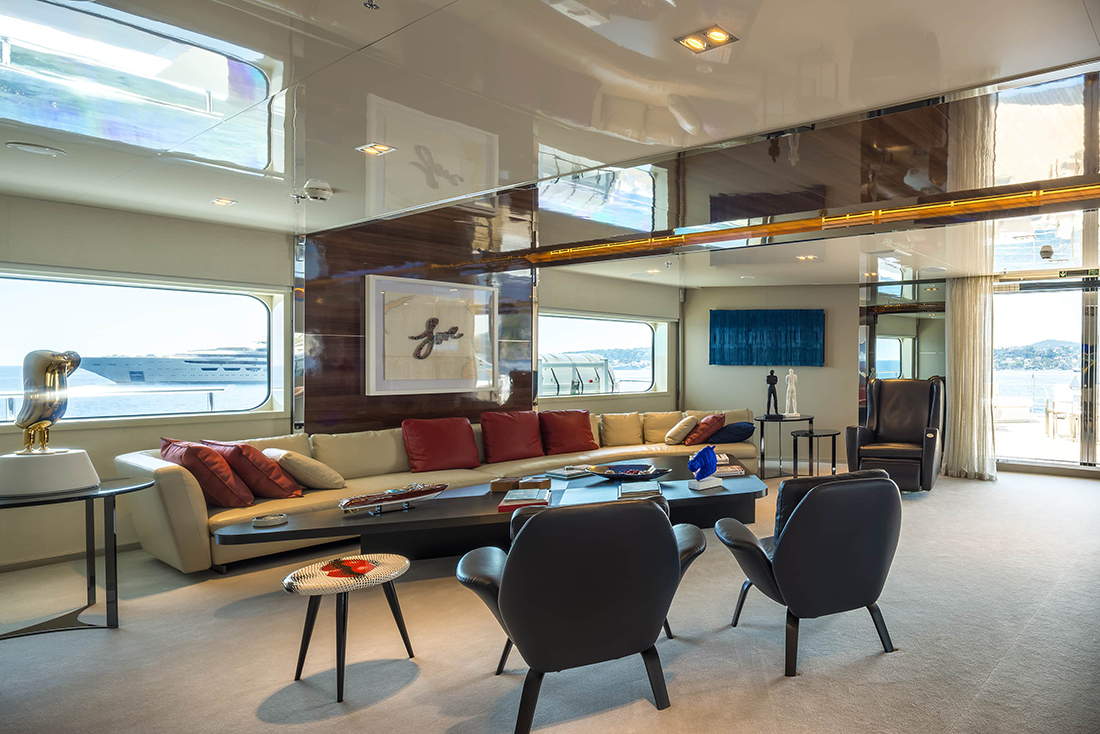 lounge with coffee table and comfortable seating.jpg