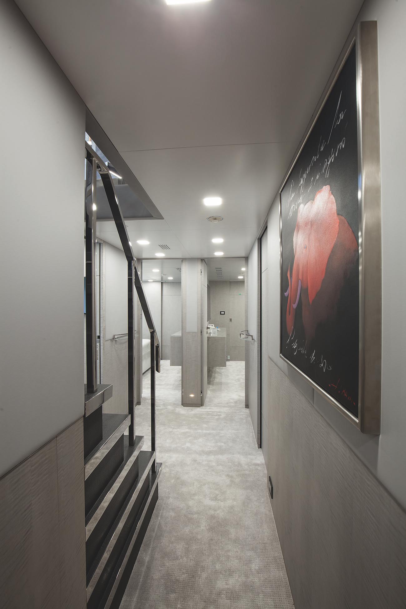 lower deck foyer .jpg