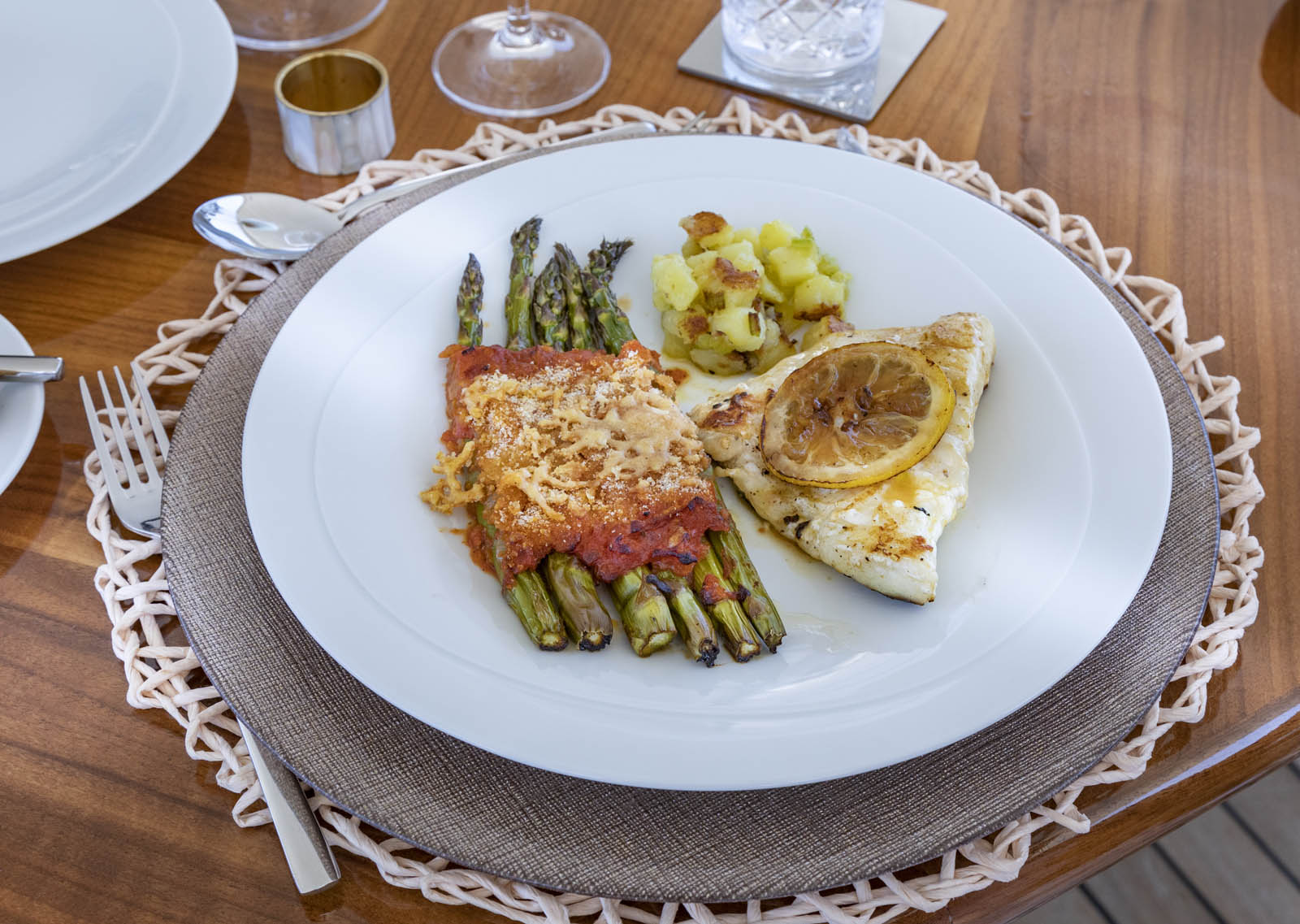 lunch © Jim Raycroft.jpg