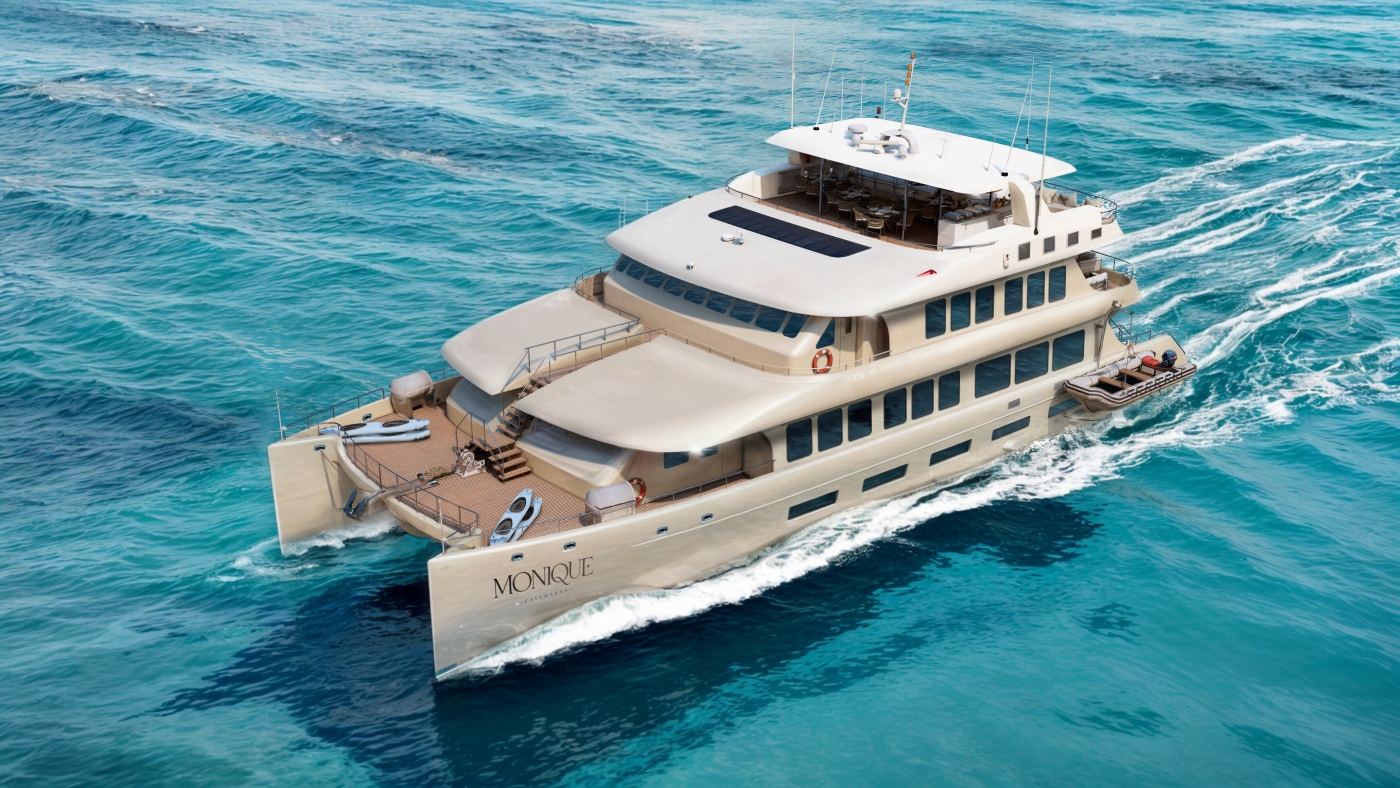 luxury Superyacht MONIQUE.jpg