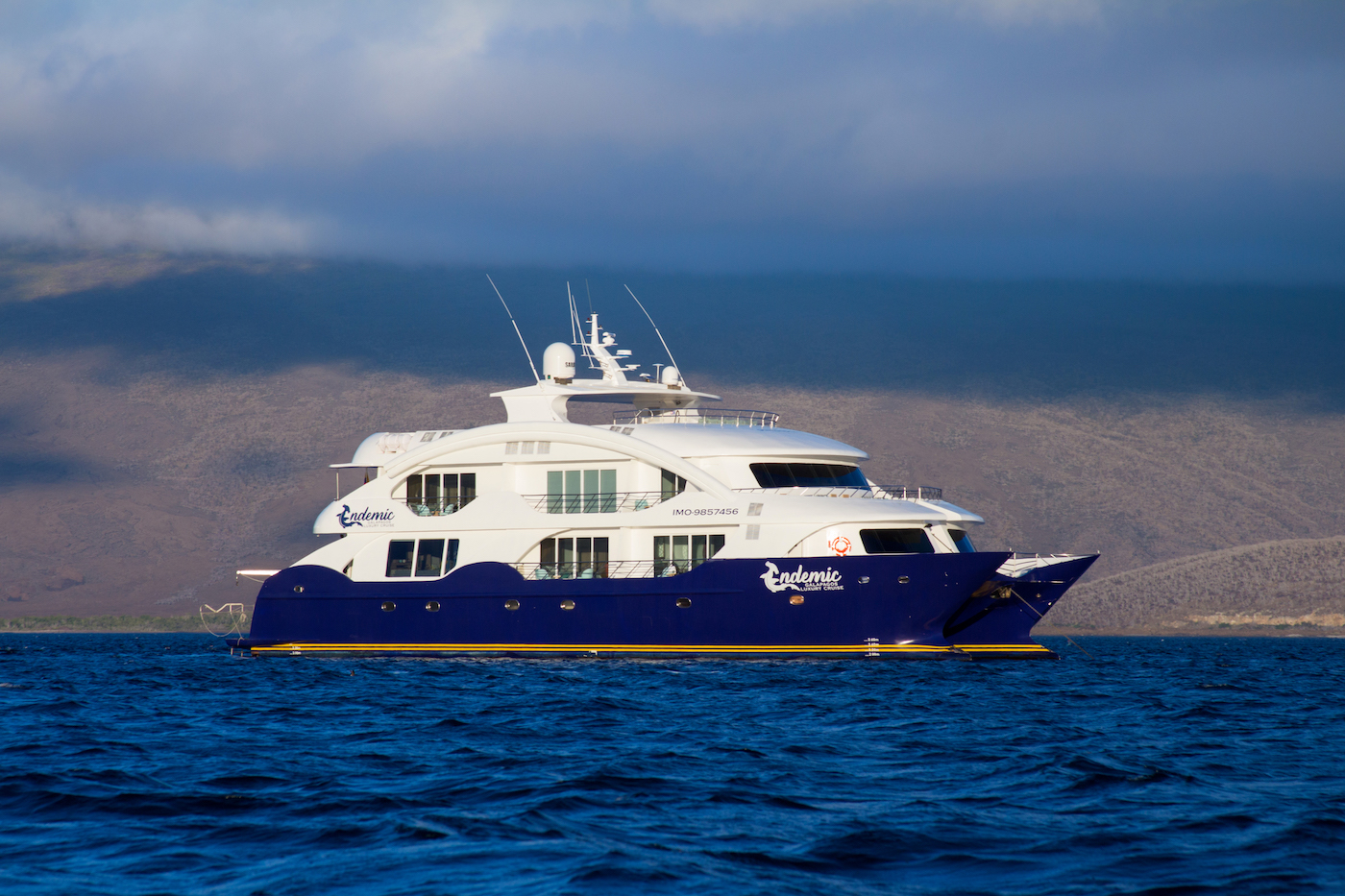 luxury catamaran ENDEMIC.jpg