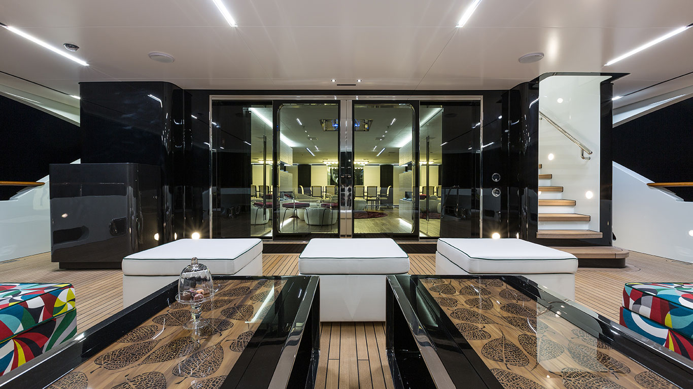 main aft deck relaxing area.jpg