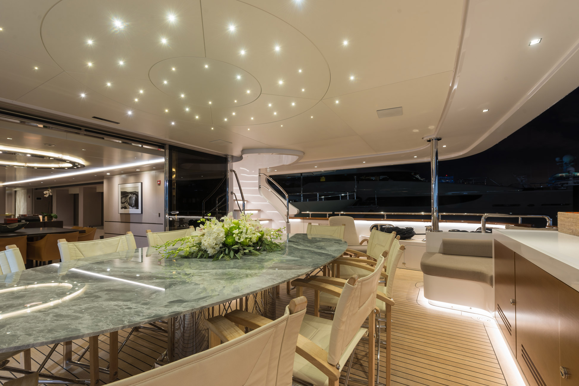 main deck aft exterior dining area.jpg