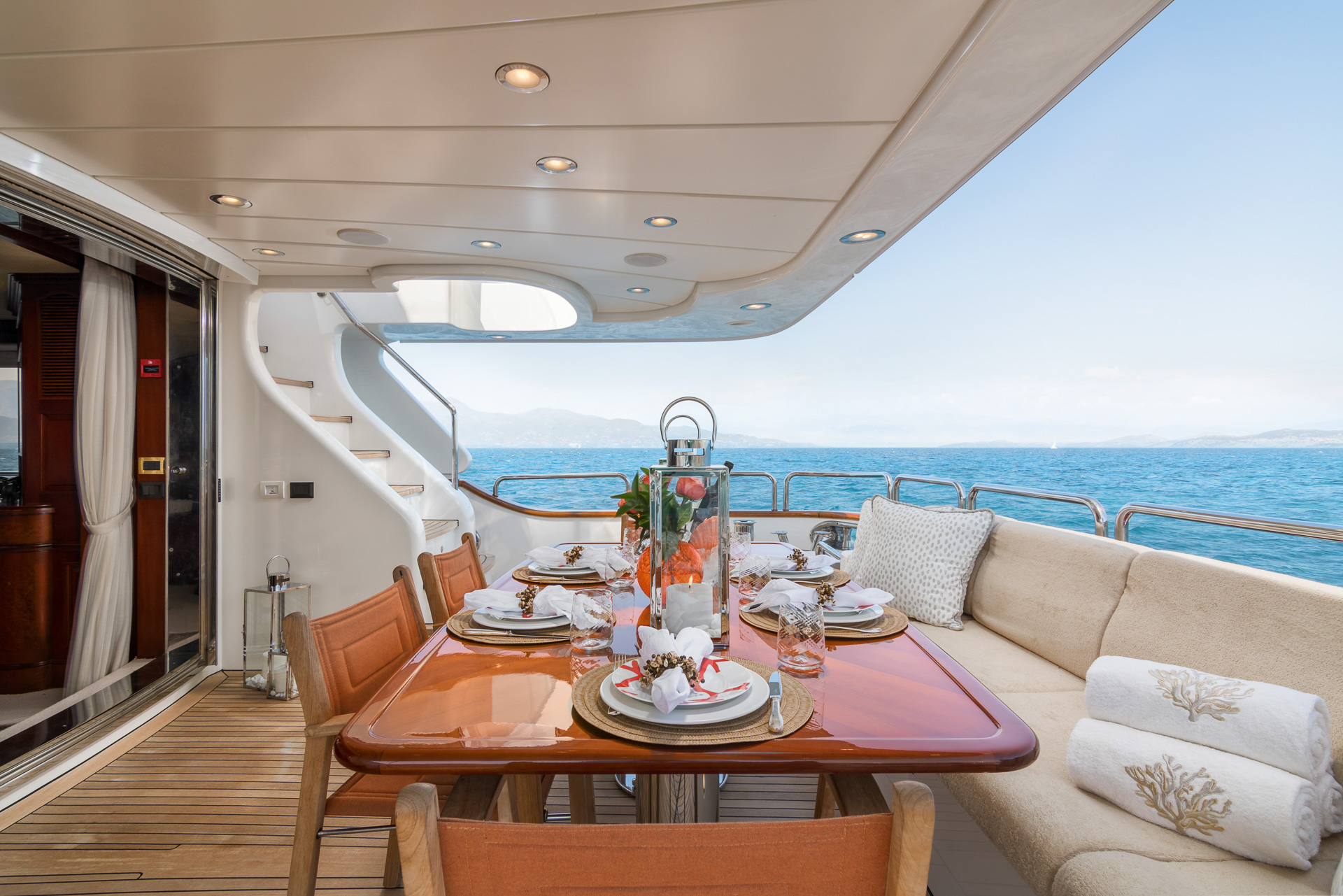 main deck al fresco dining.jpg