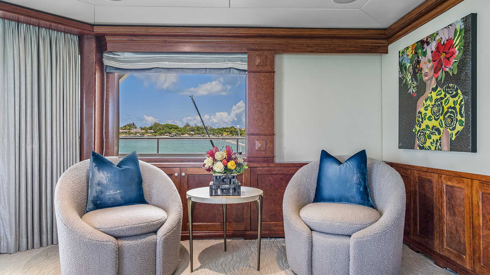 main saloon - armchairs.jpg