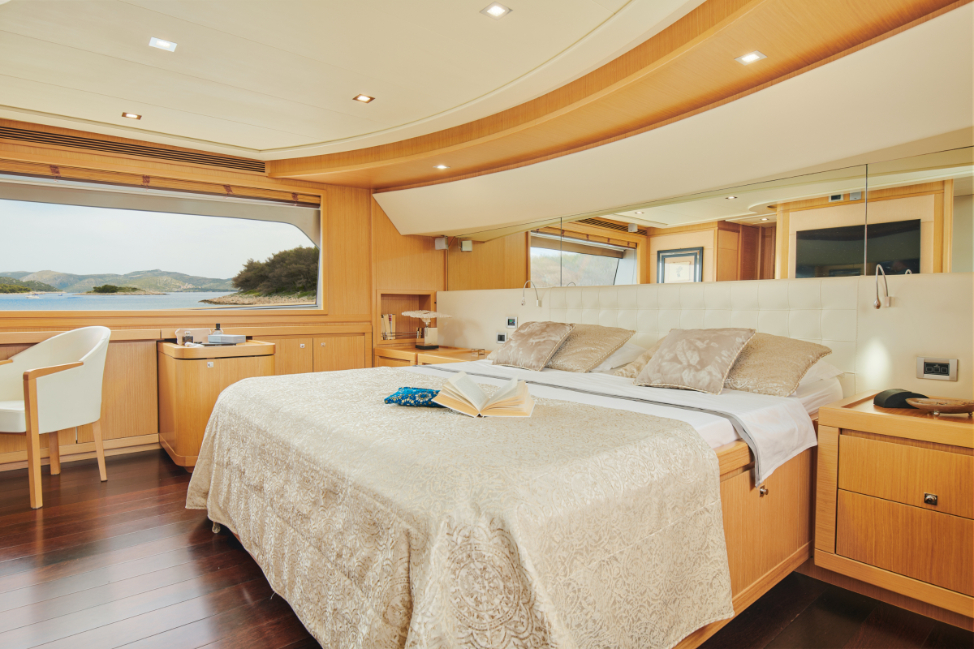 master cabin in main deck.jpg
