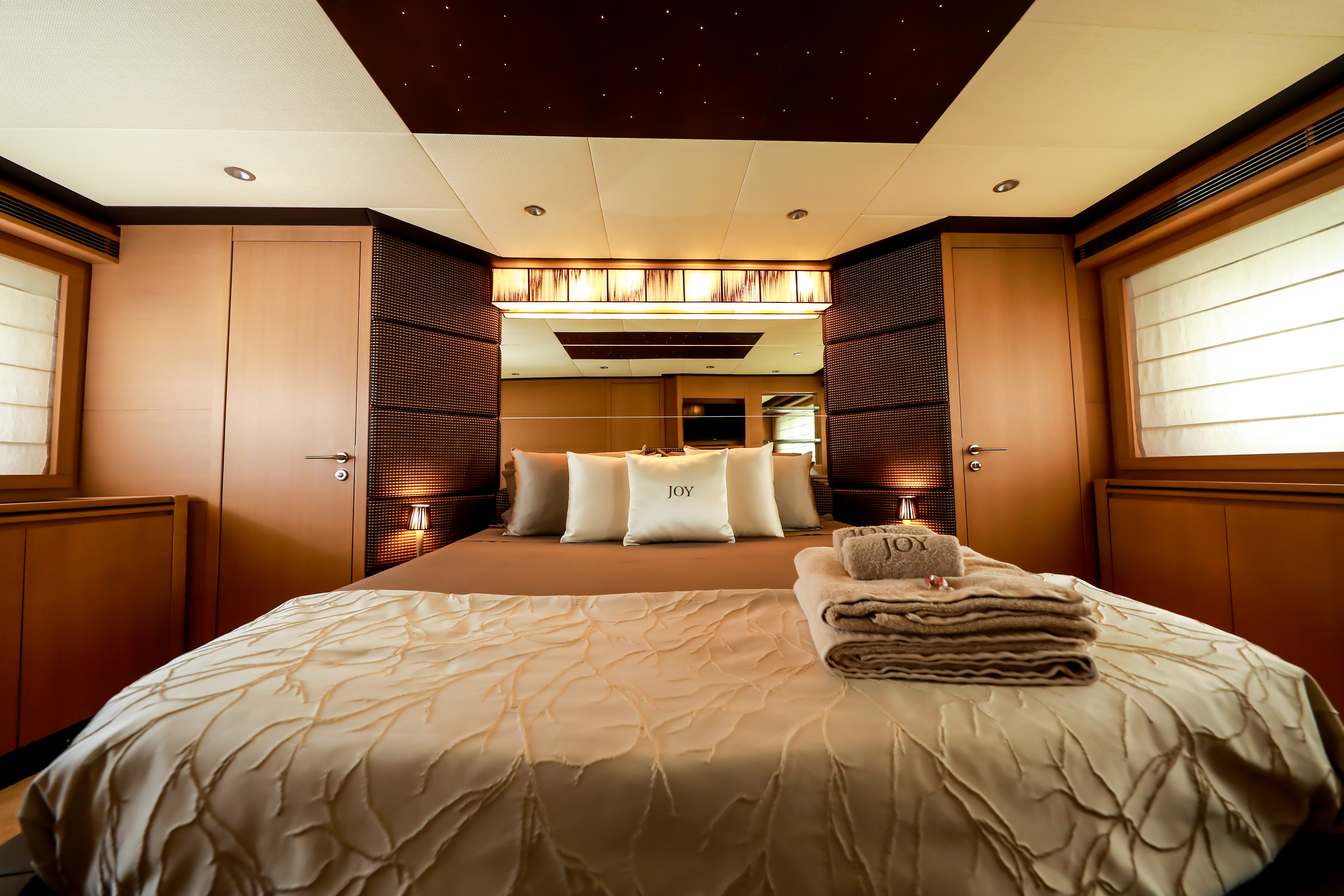 master guest cabin  .jpg