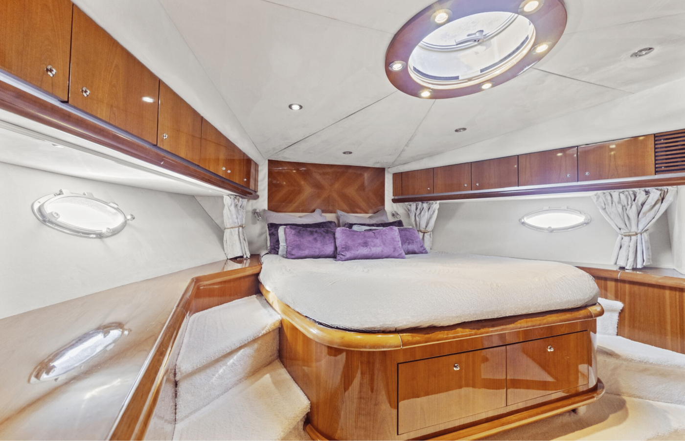 master stateroom 01.png