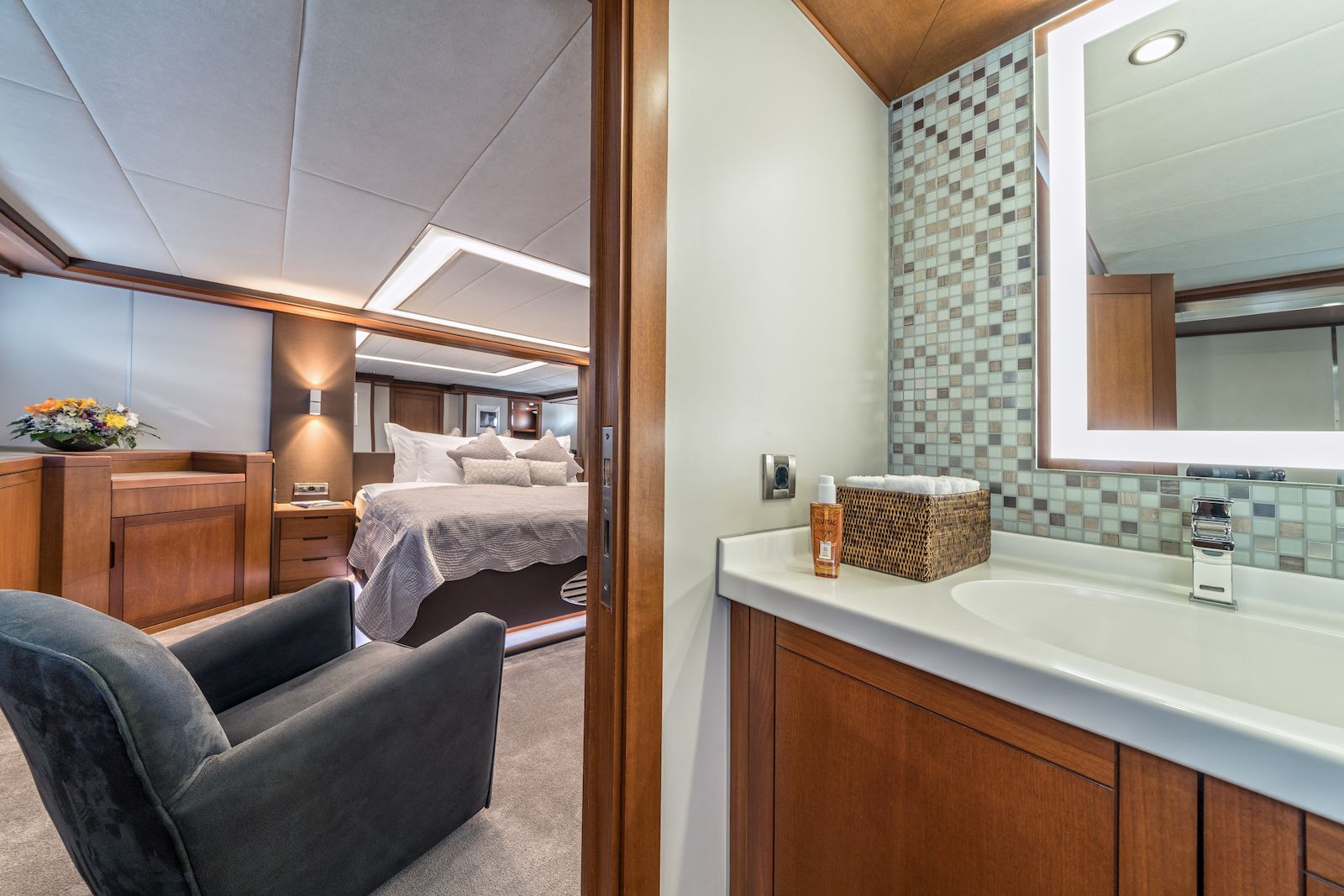 master suite ensuite detail.jpg