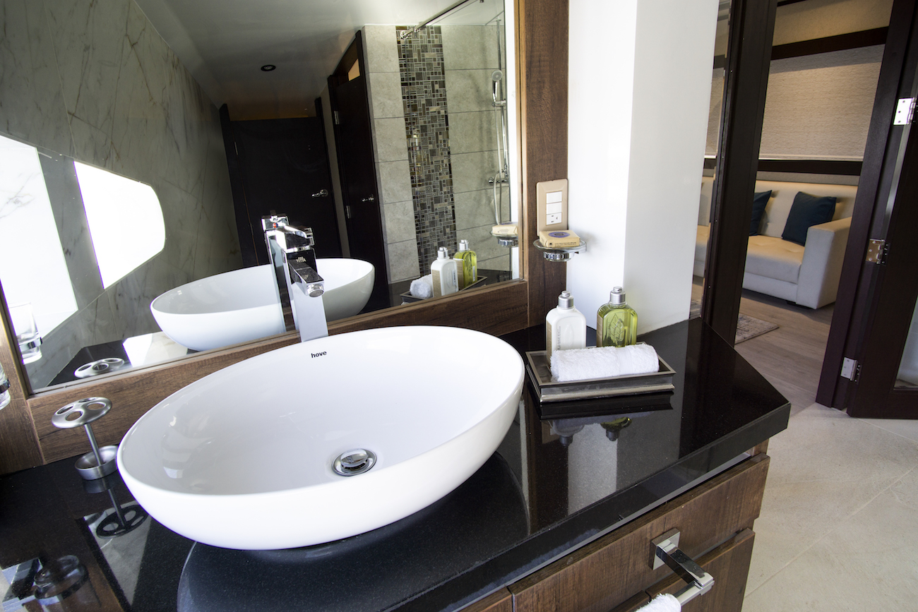 master suite sink.jpg