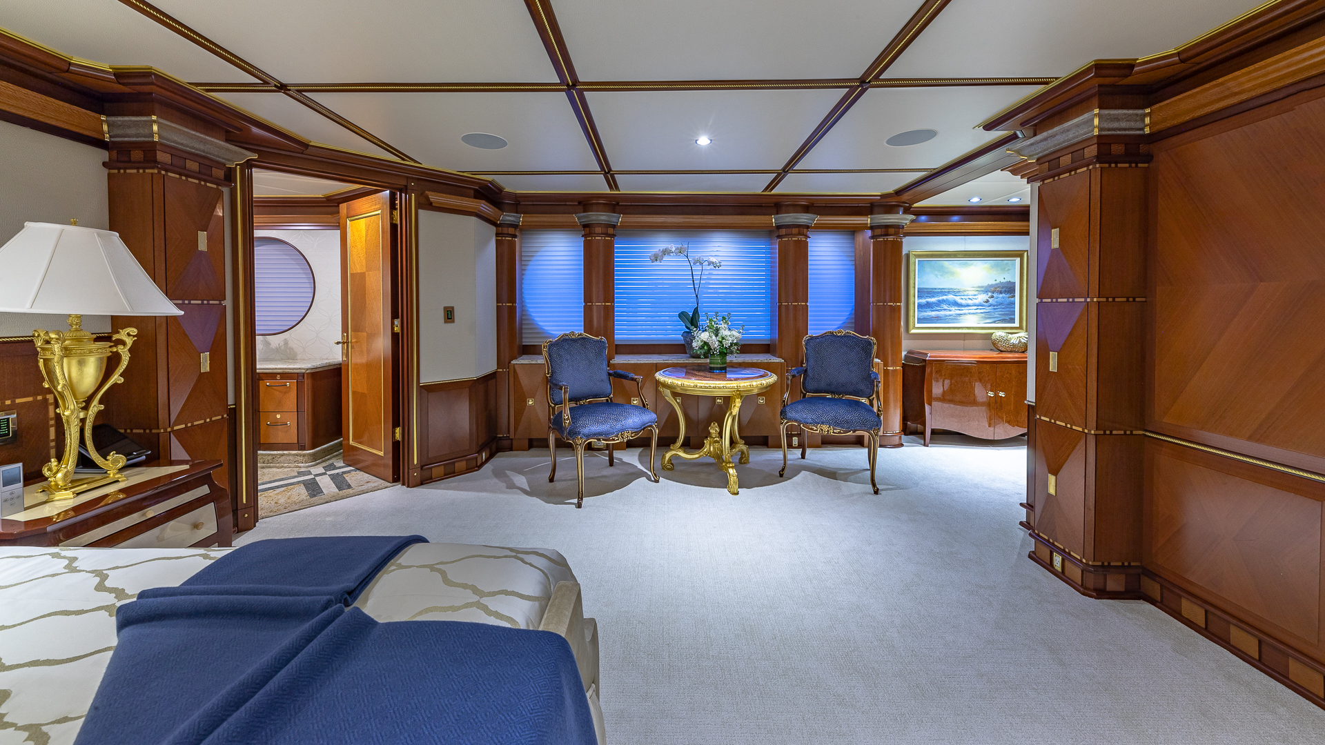 master suite with seating .jpg