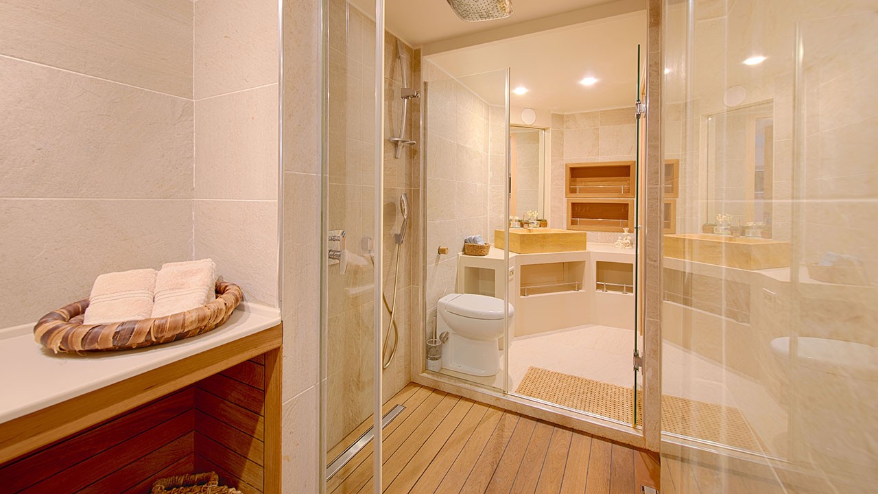 master with ensuite .jpg