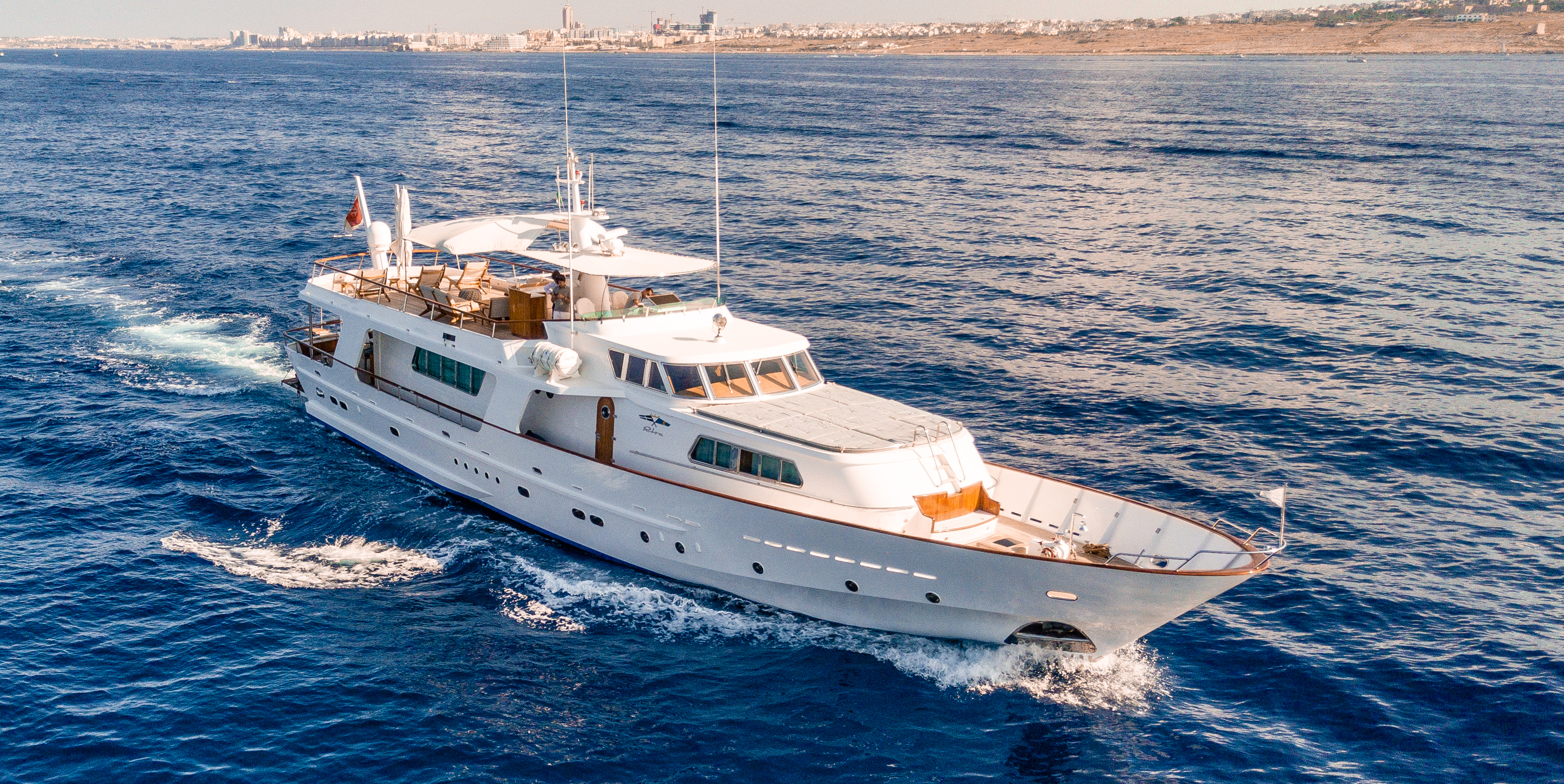 motor yacht A&A.jpg