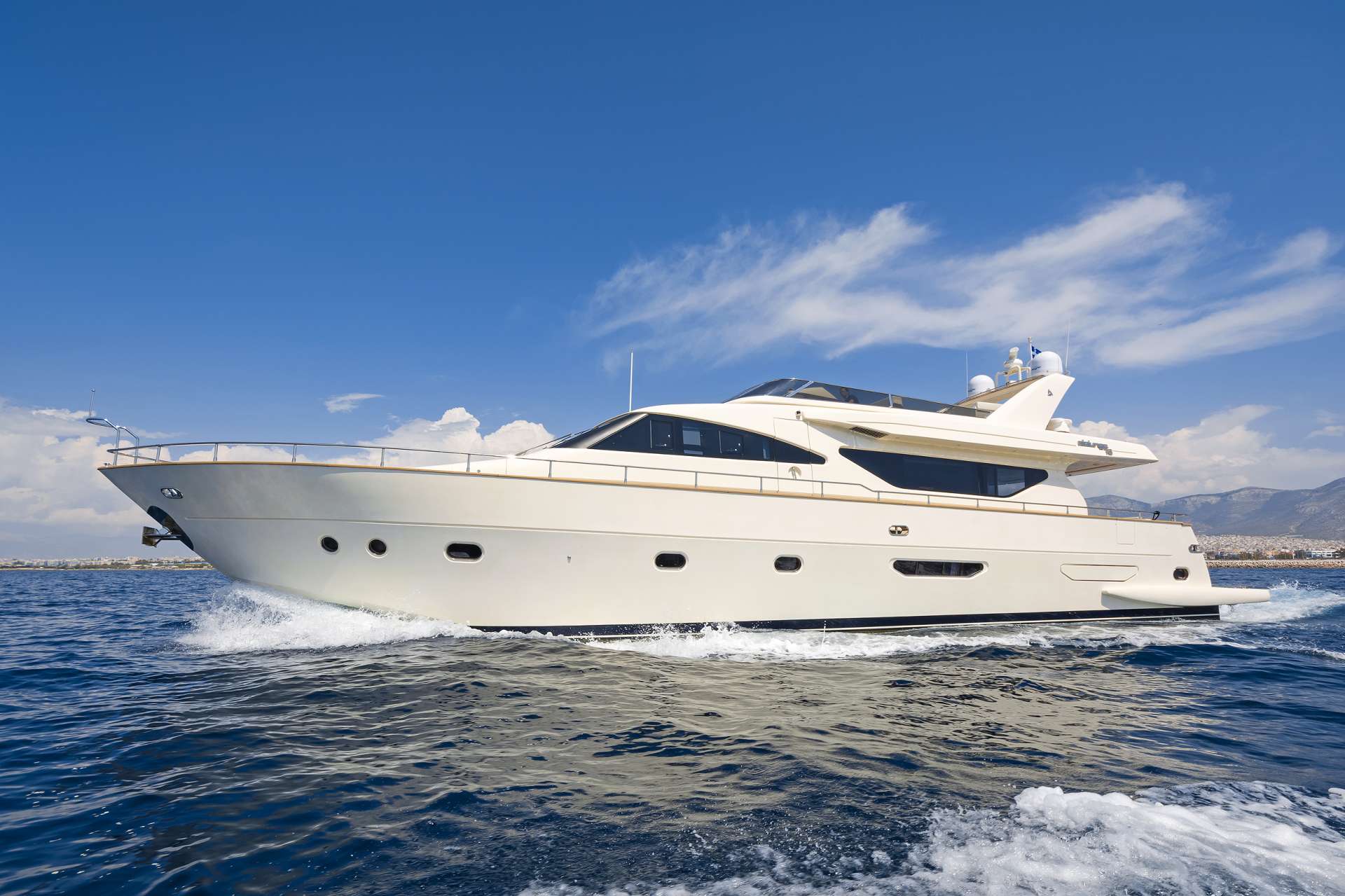 motor yacht Alfea.jpg