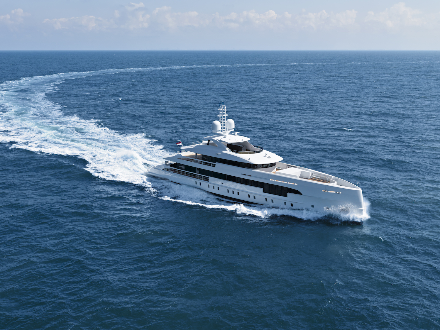 motor yacht ELA © Dick Holthuis.jpg