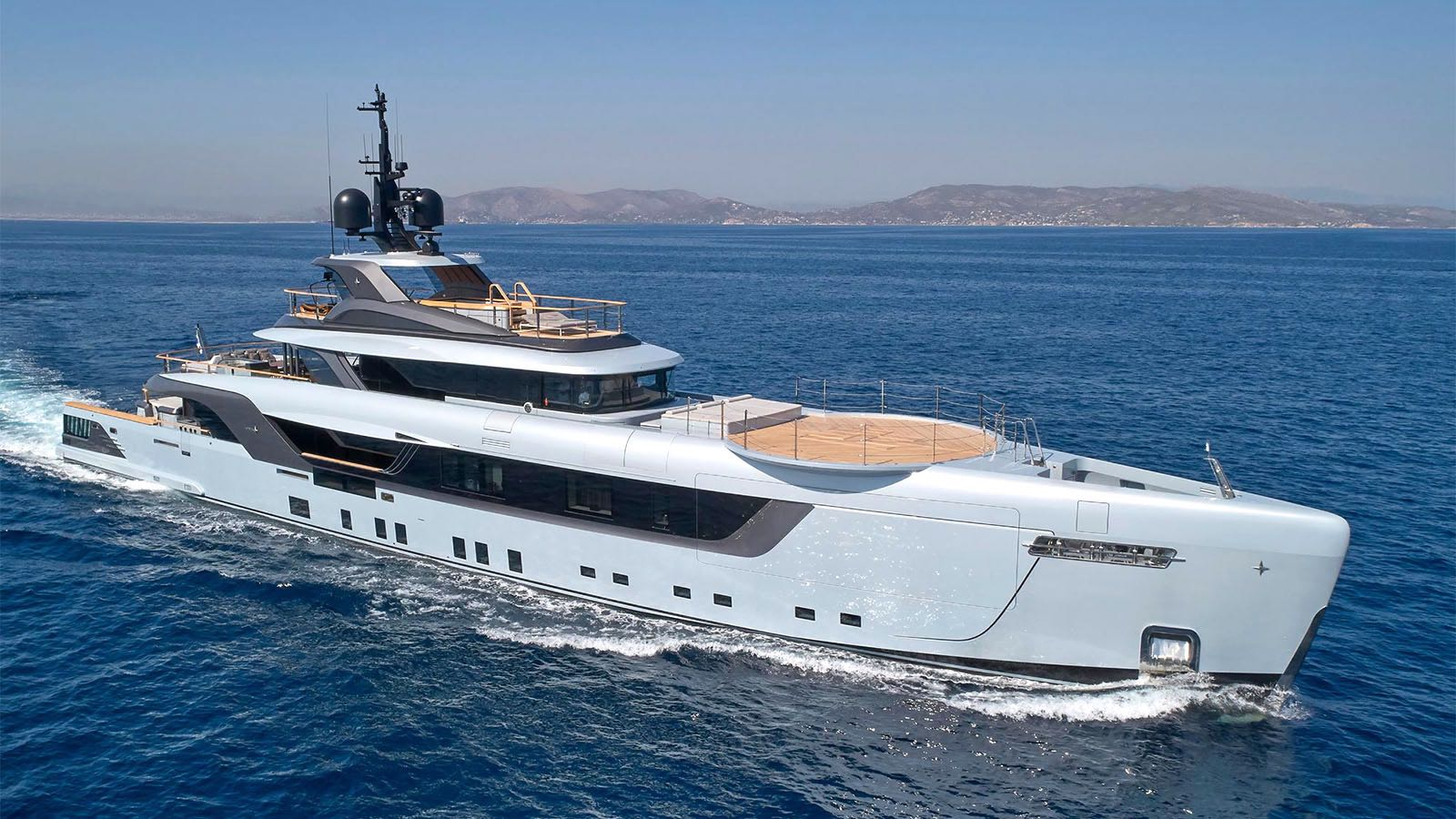 motor yacht GECO.png