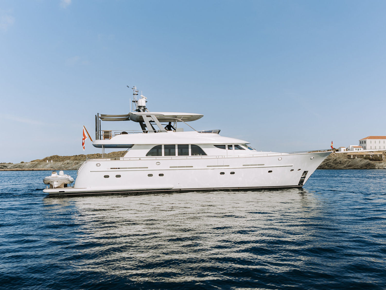 motor yacht LAS NINAS.jpg