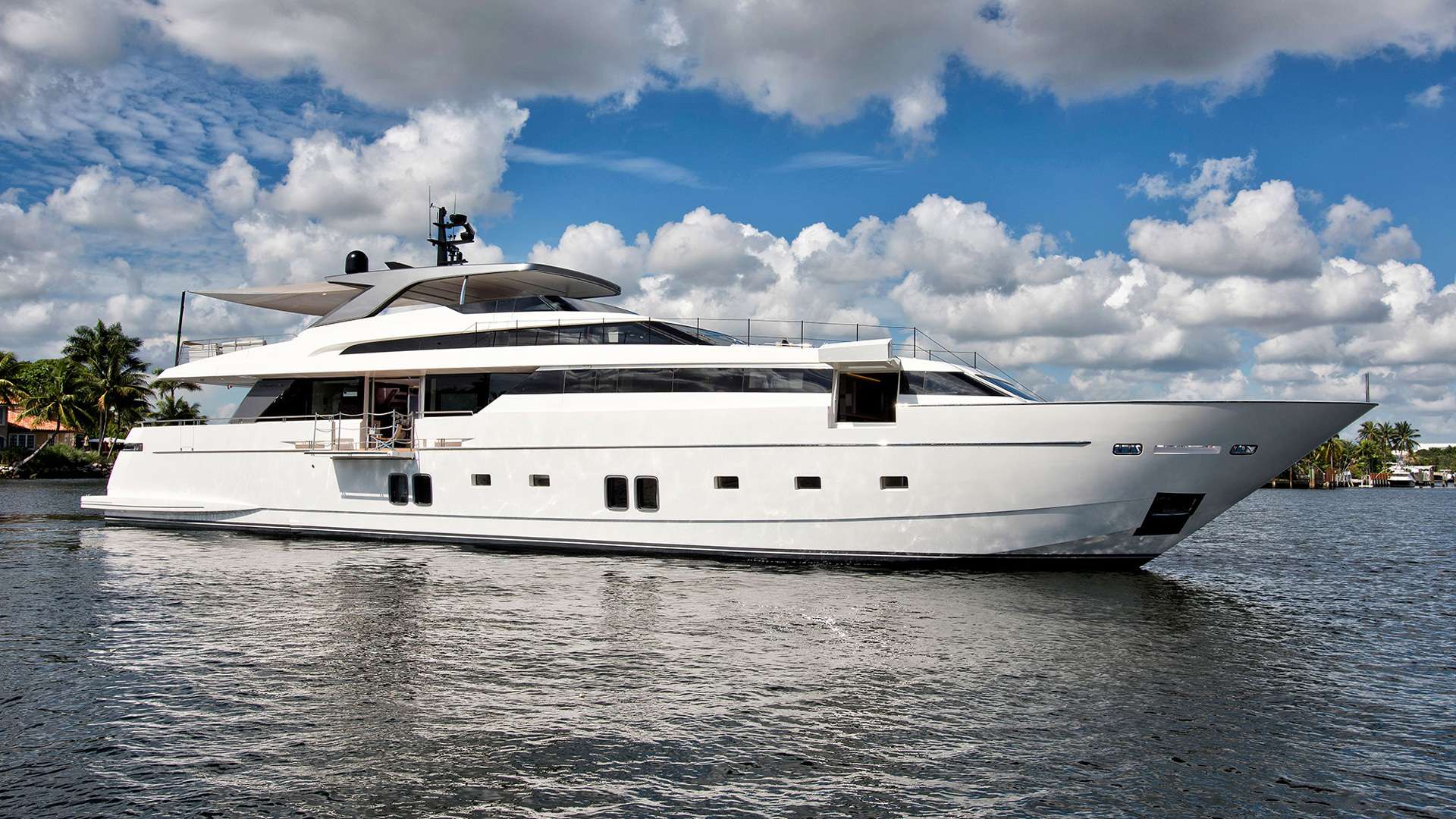 motor yacht OCTAVE.jpg