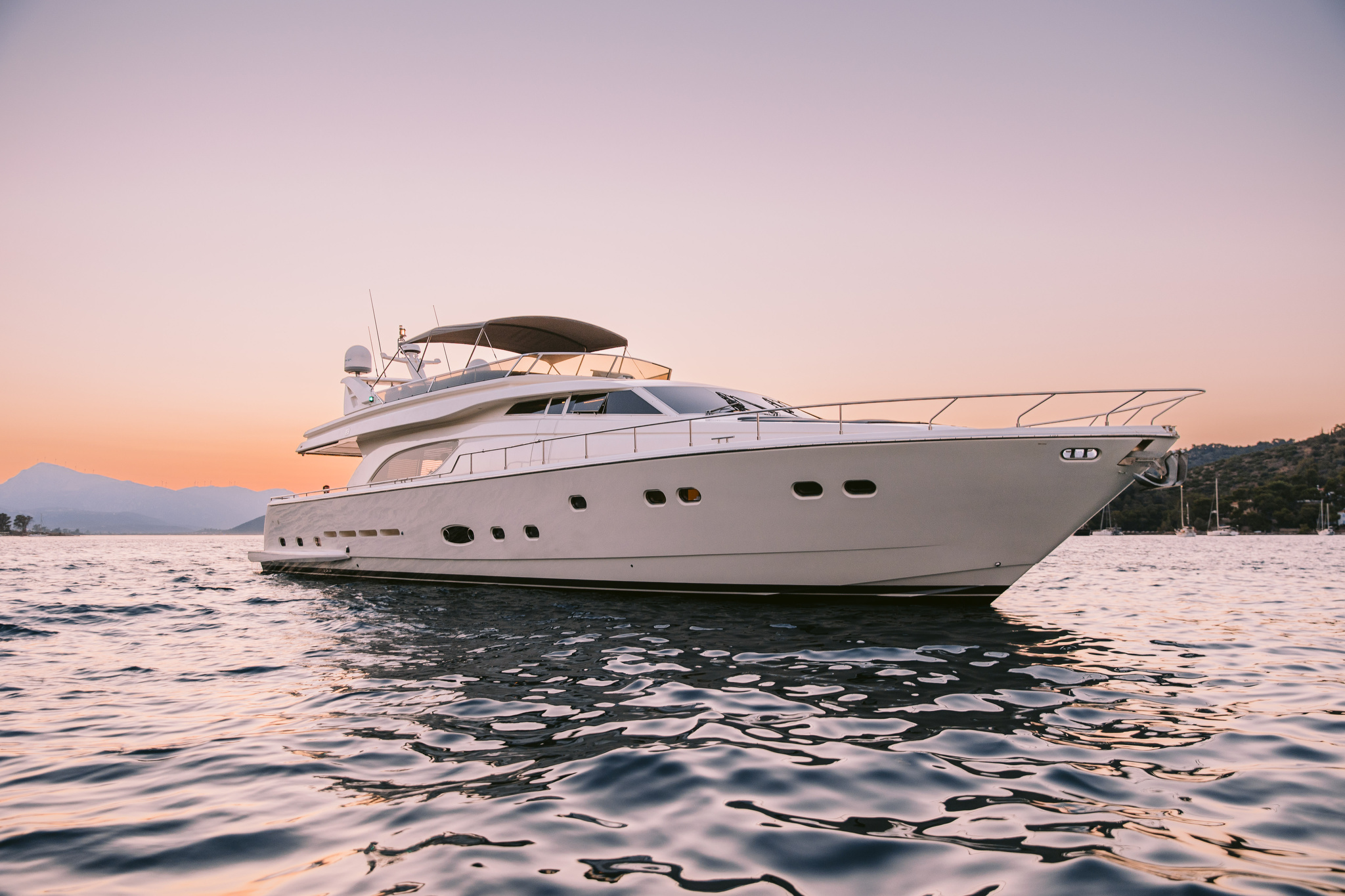 motor yacht OXYGEN 8.jpg