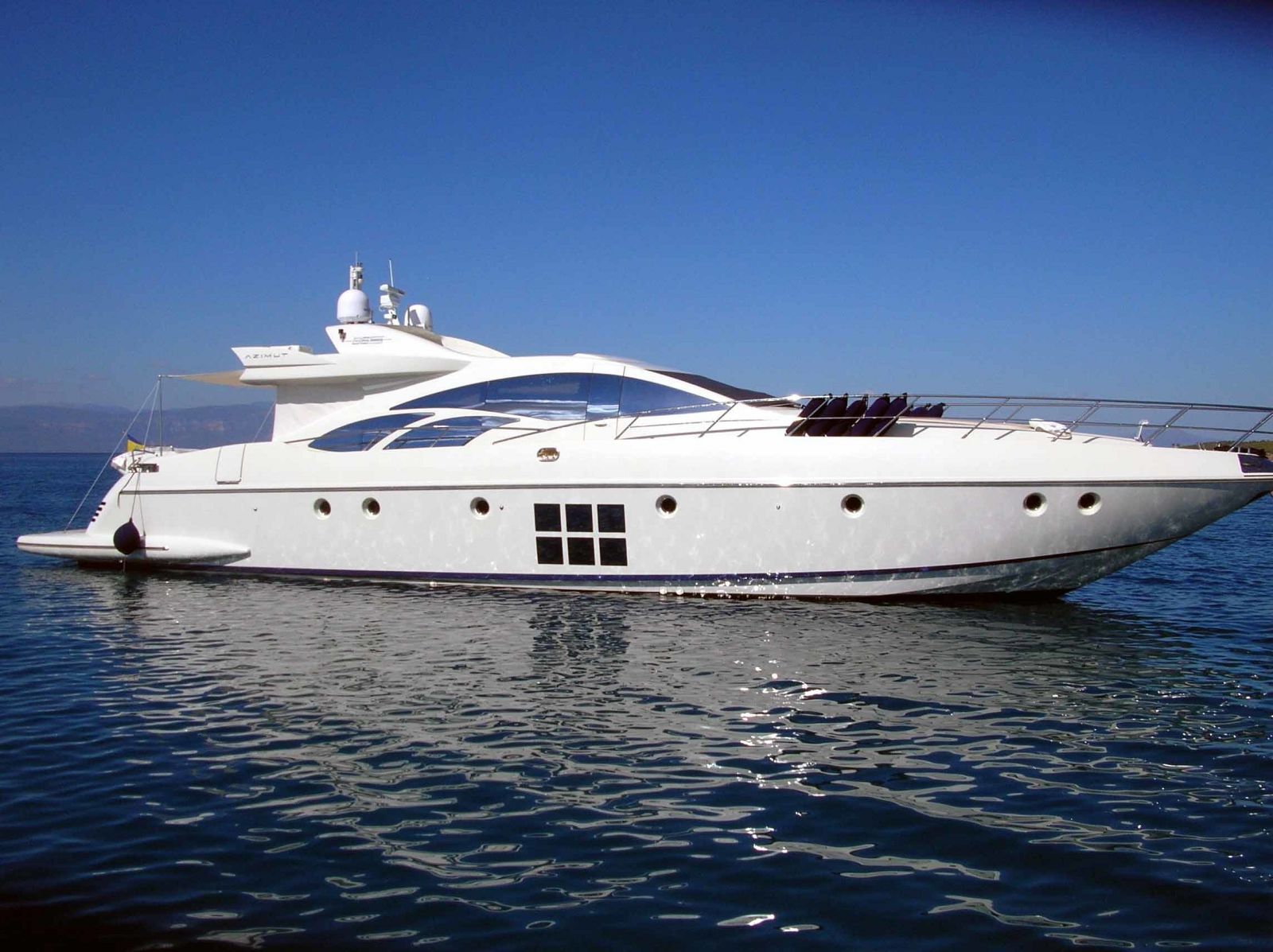 motor yacht VANILLA.jpg