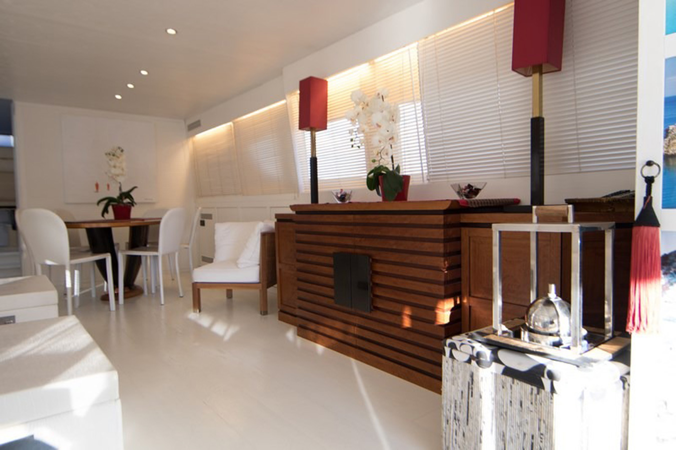 noleggio-yacht-seasea_charter_16.jpg