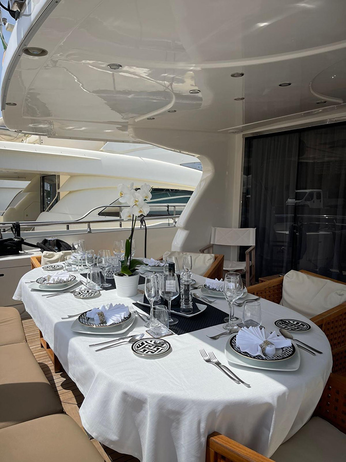 noleggio-yacht-seasea_charter_27.jpg