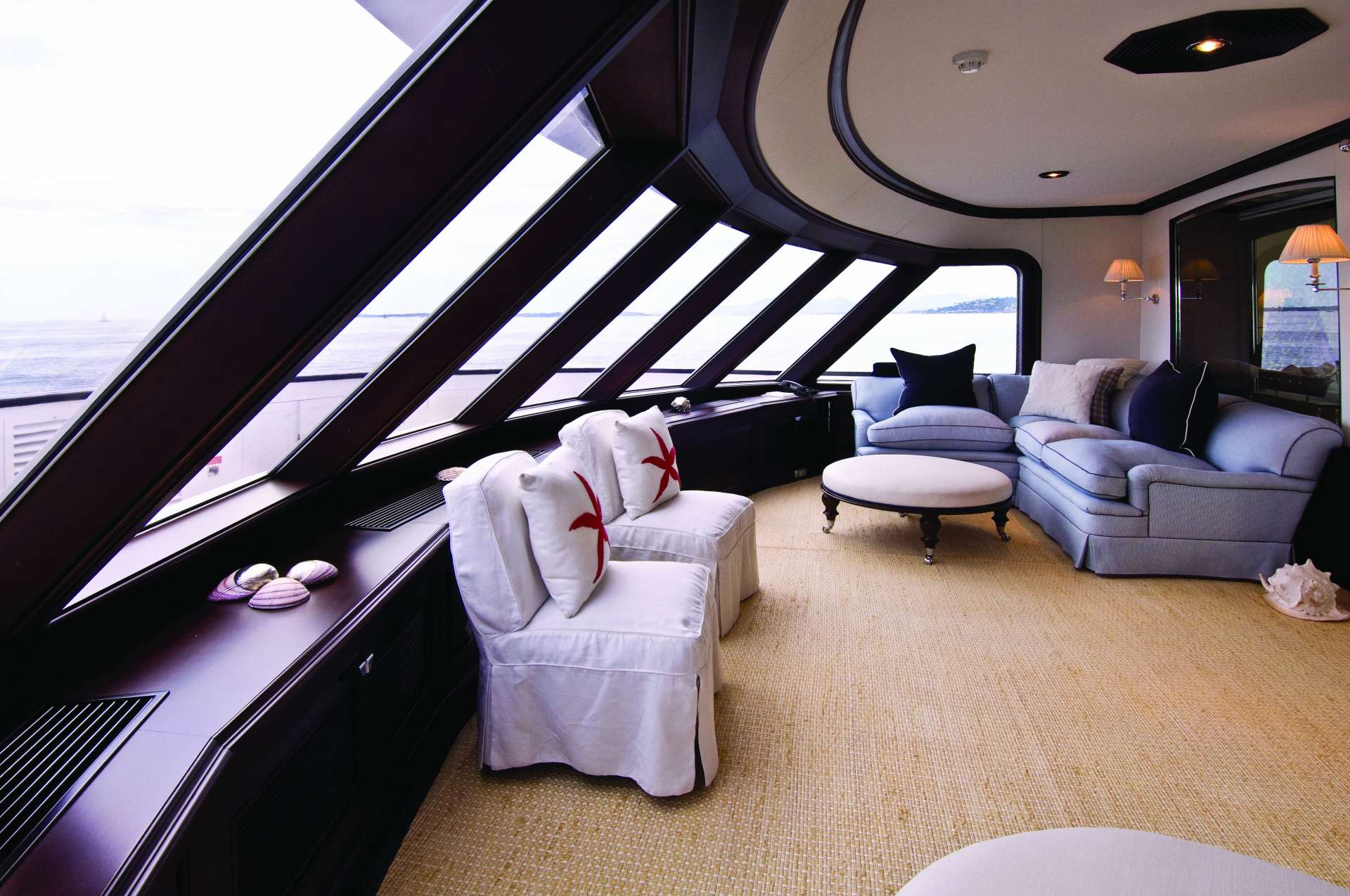 observation area : lounge .jpg
