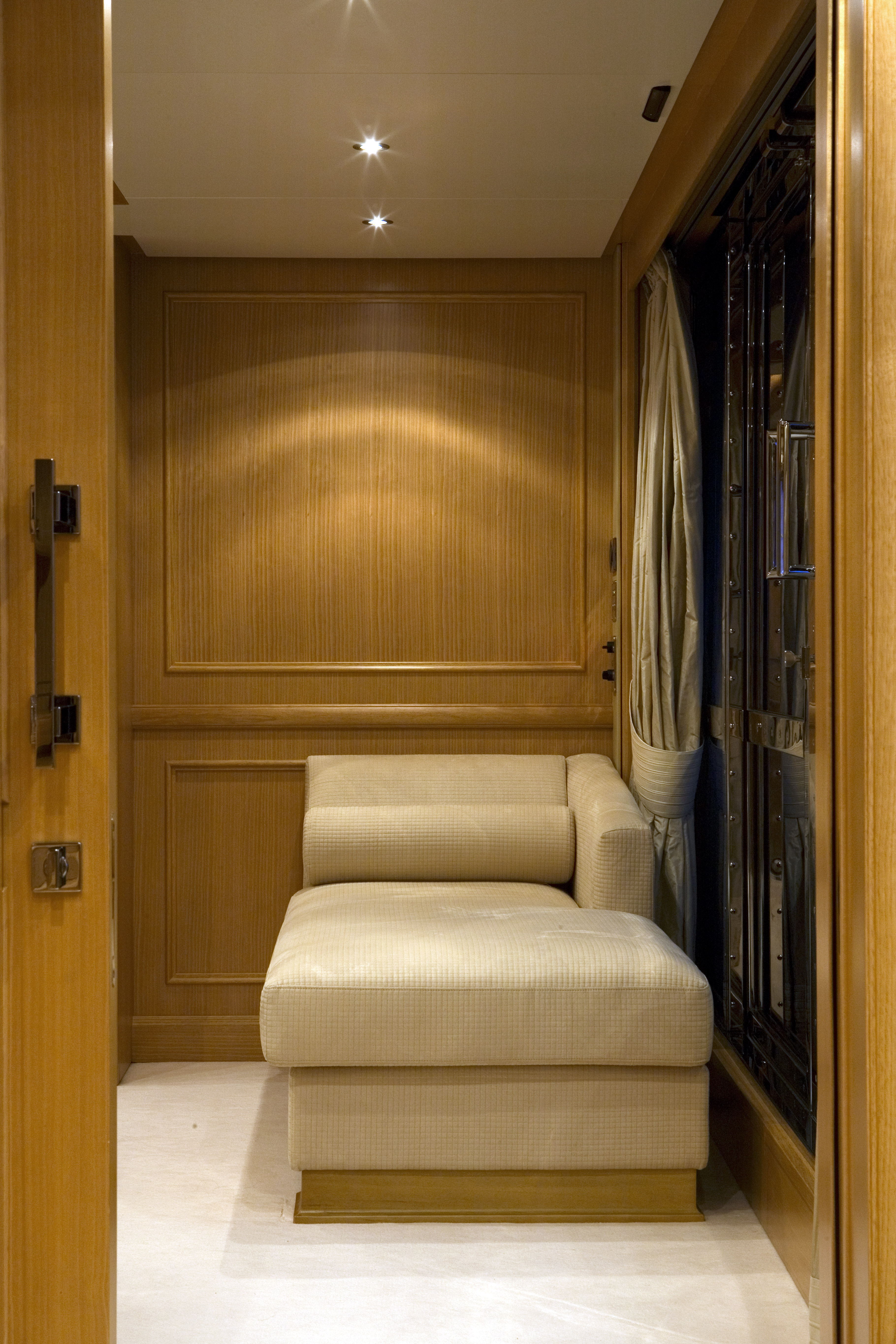 owner suite detail.jpg