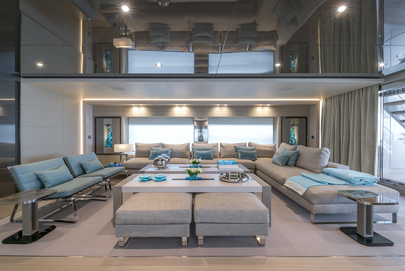 owner suite saloon.jpg