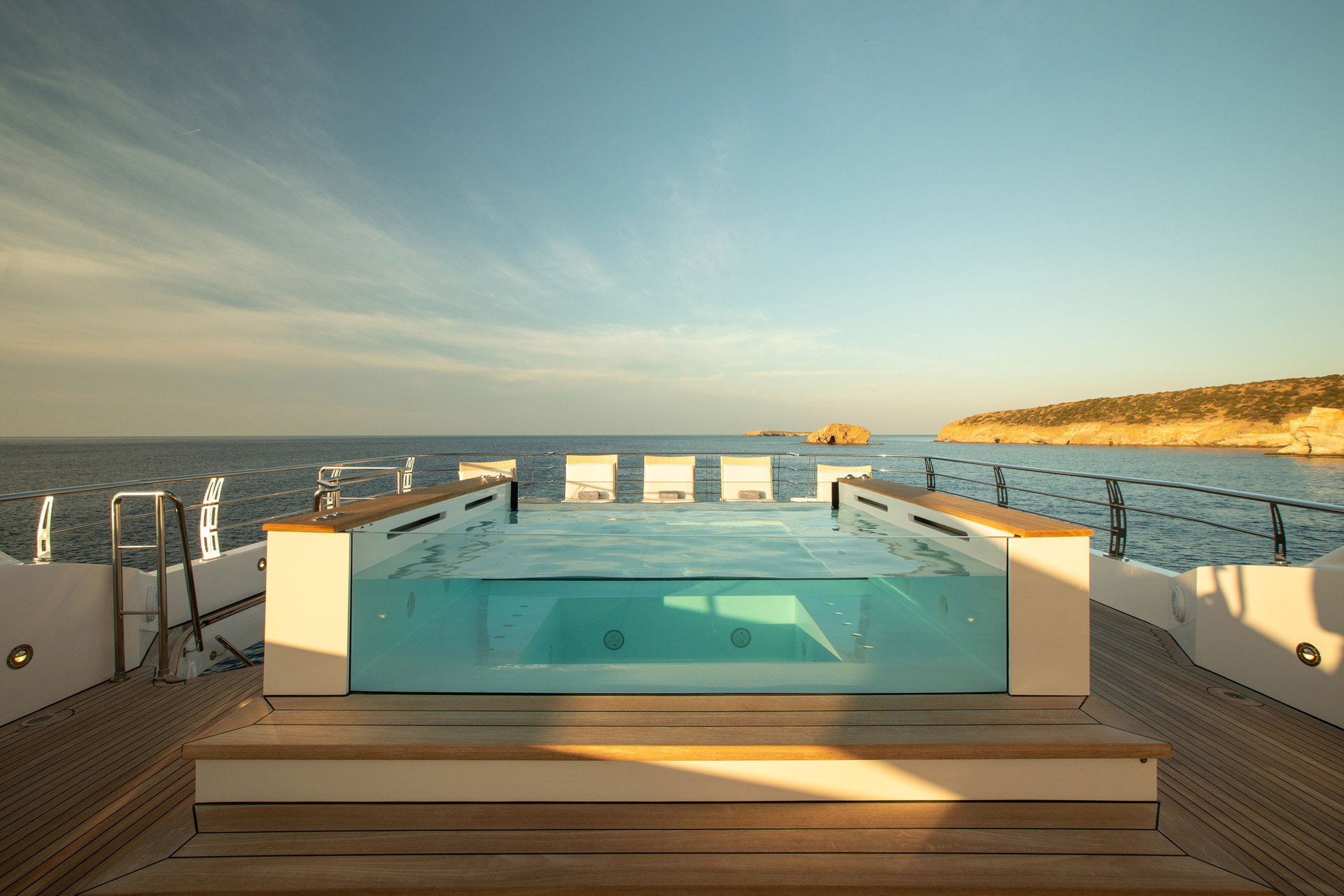 pool on the sun deck.jpg