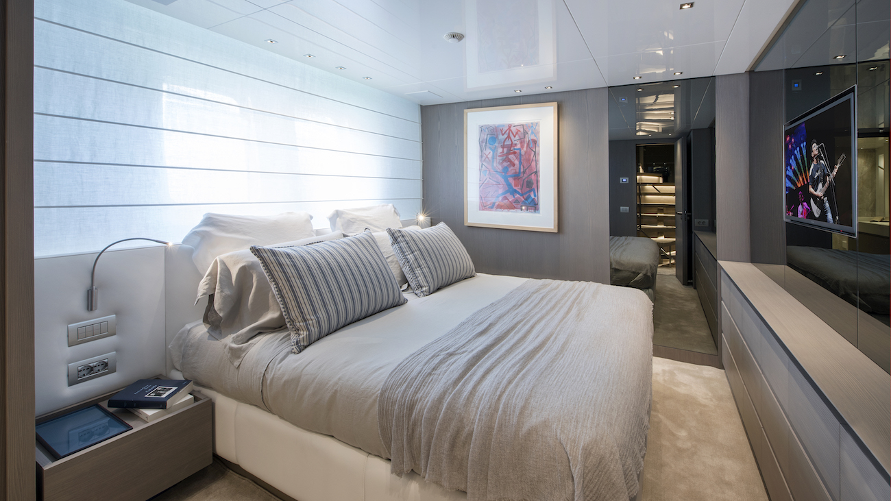 port double guest cabin.jpg