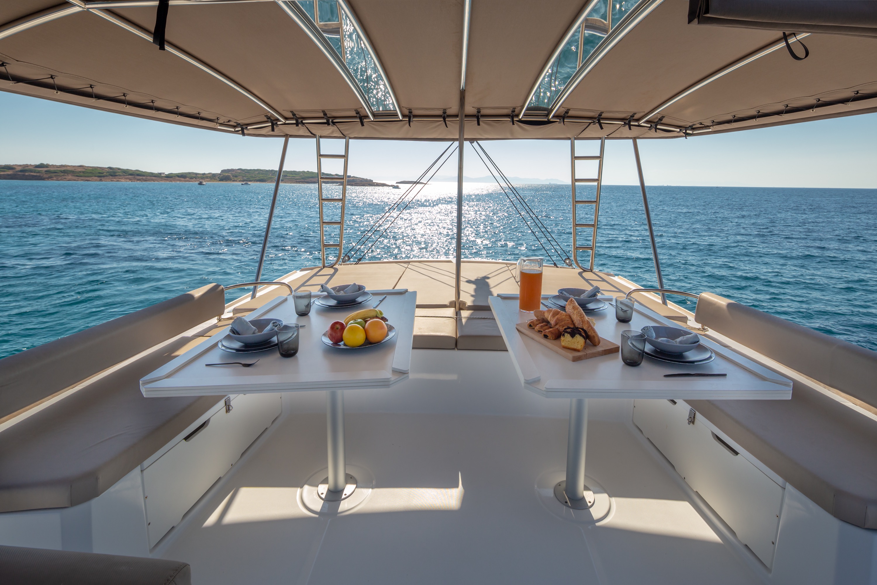 refreshements on deck.jpg