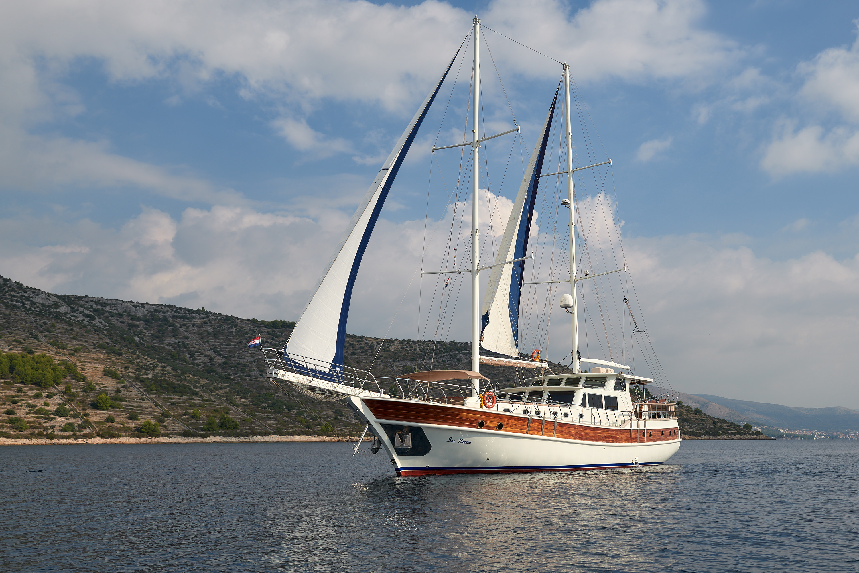 sailing gulet SEA BREEZE for charter.jpg