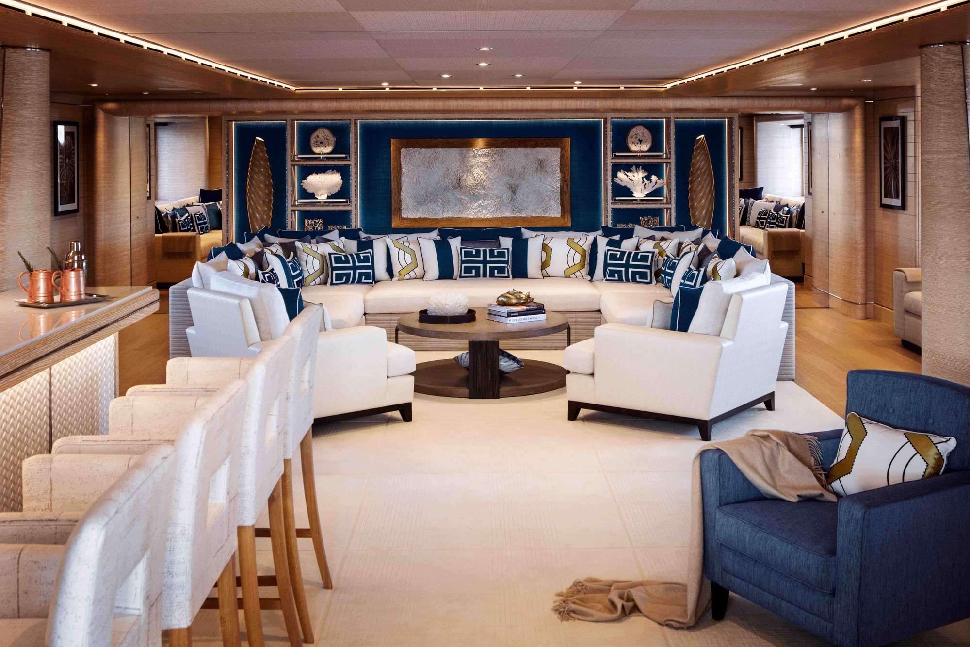 saloon with a bar.jpg