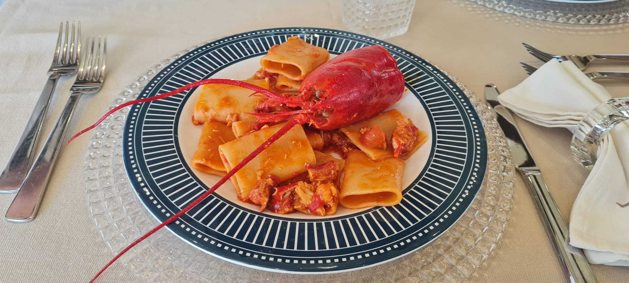 seafood dish lobster.png
