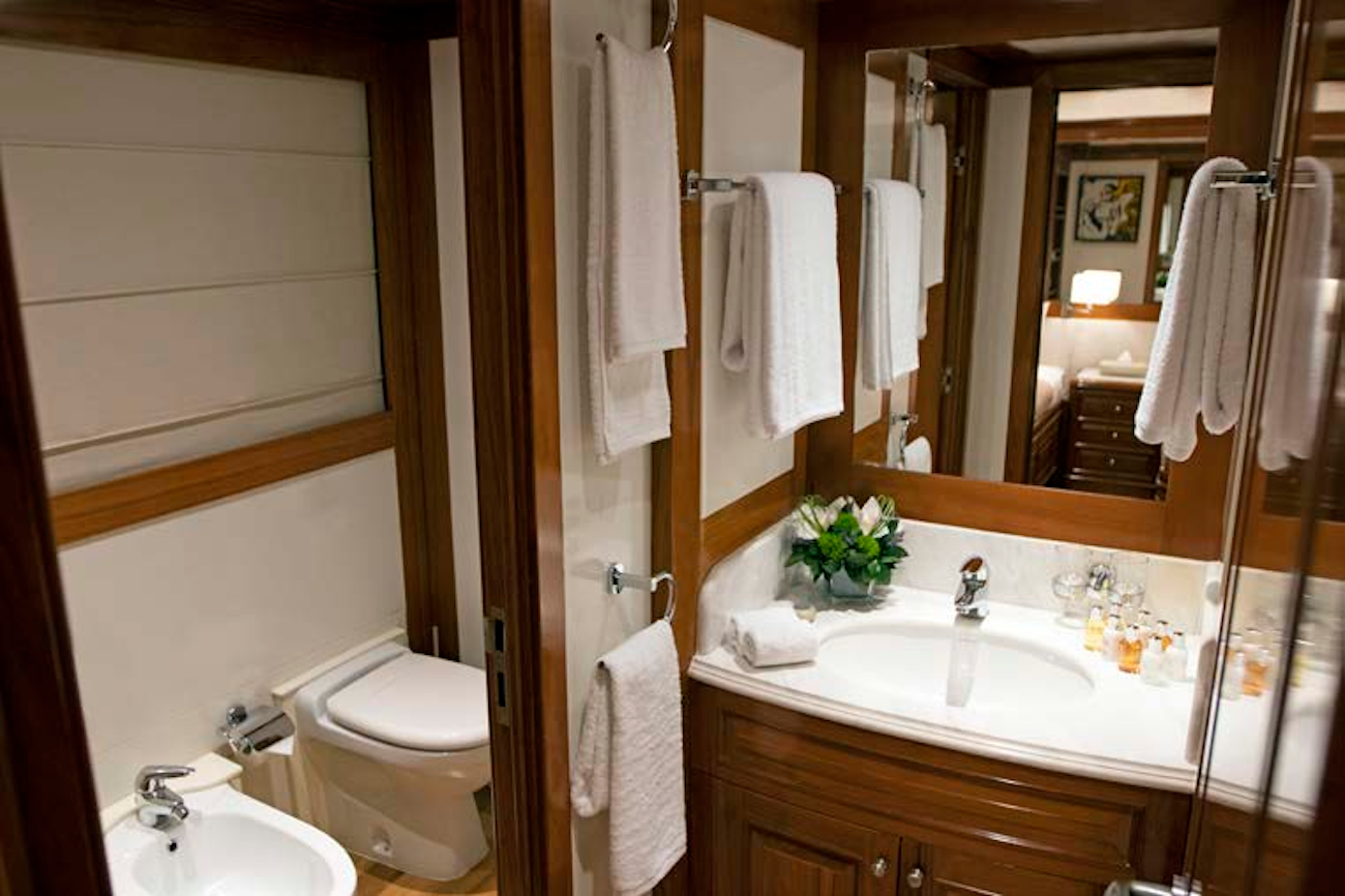 second twin cabin detail.png