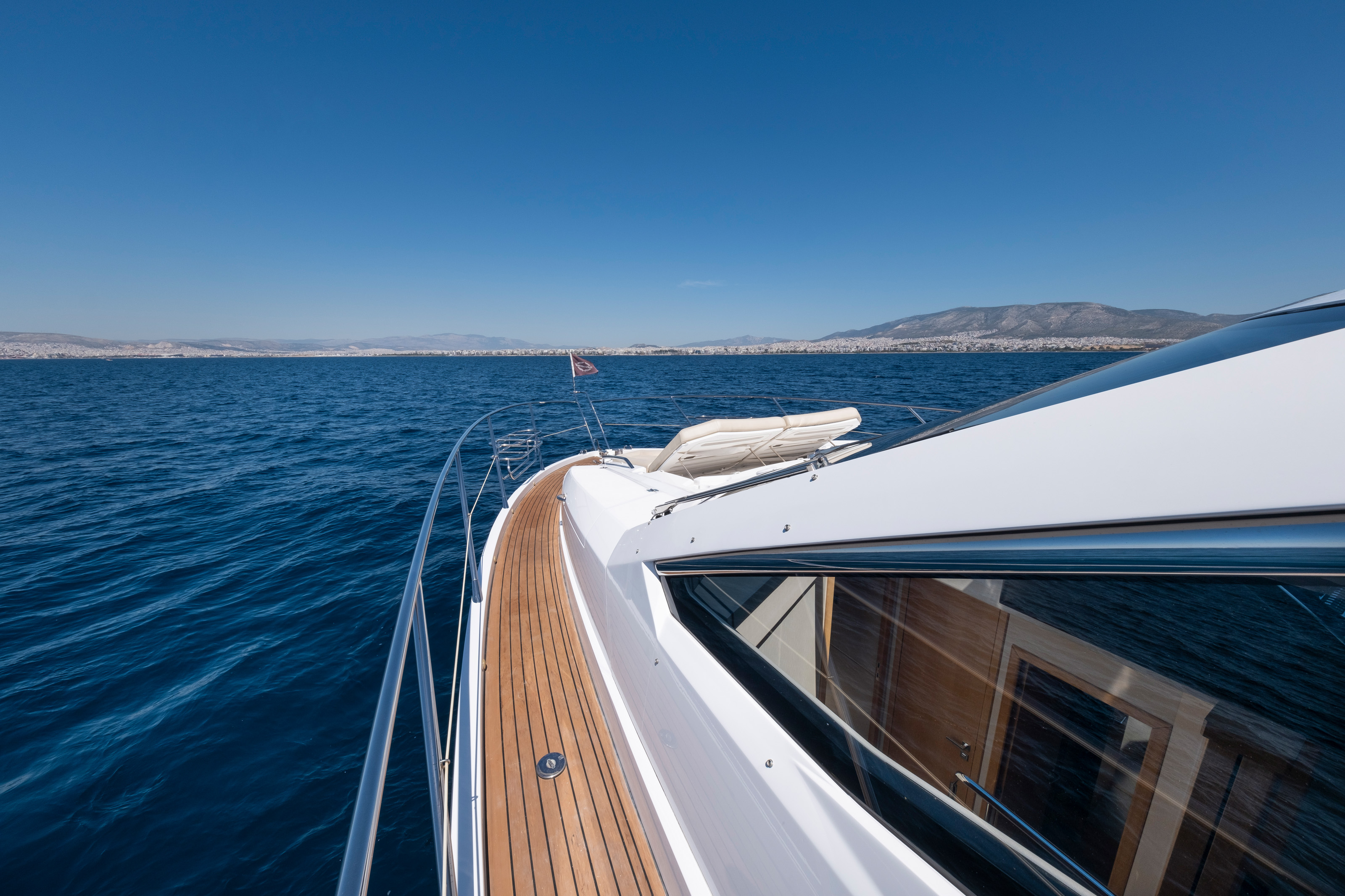 side deck to bow.jpg