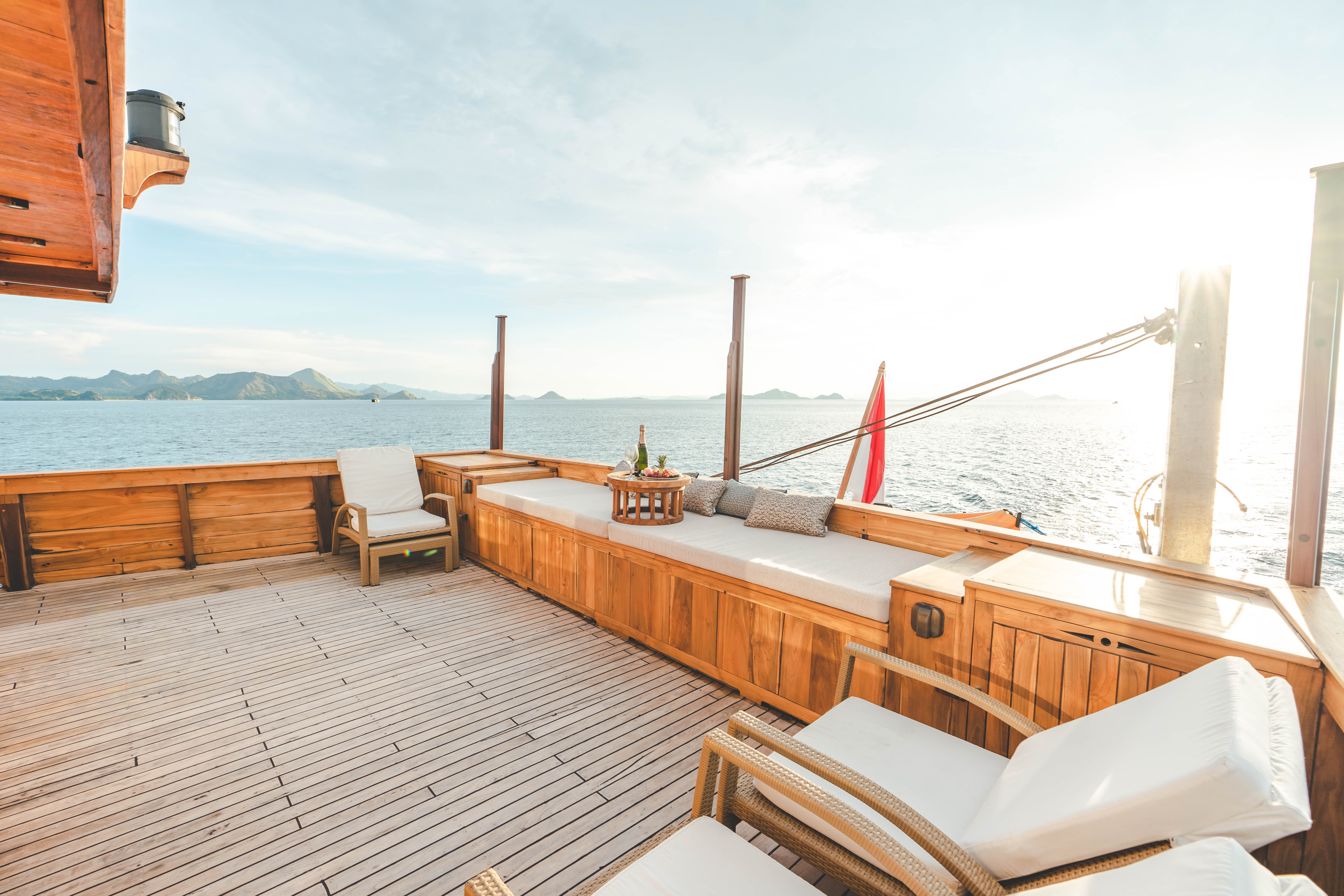 sitting area.jpg