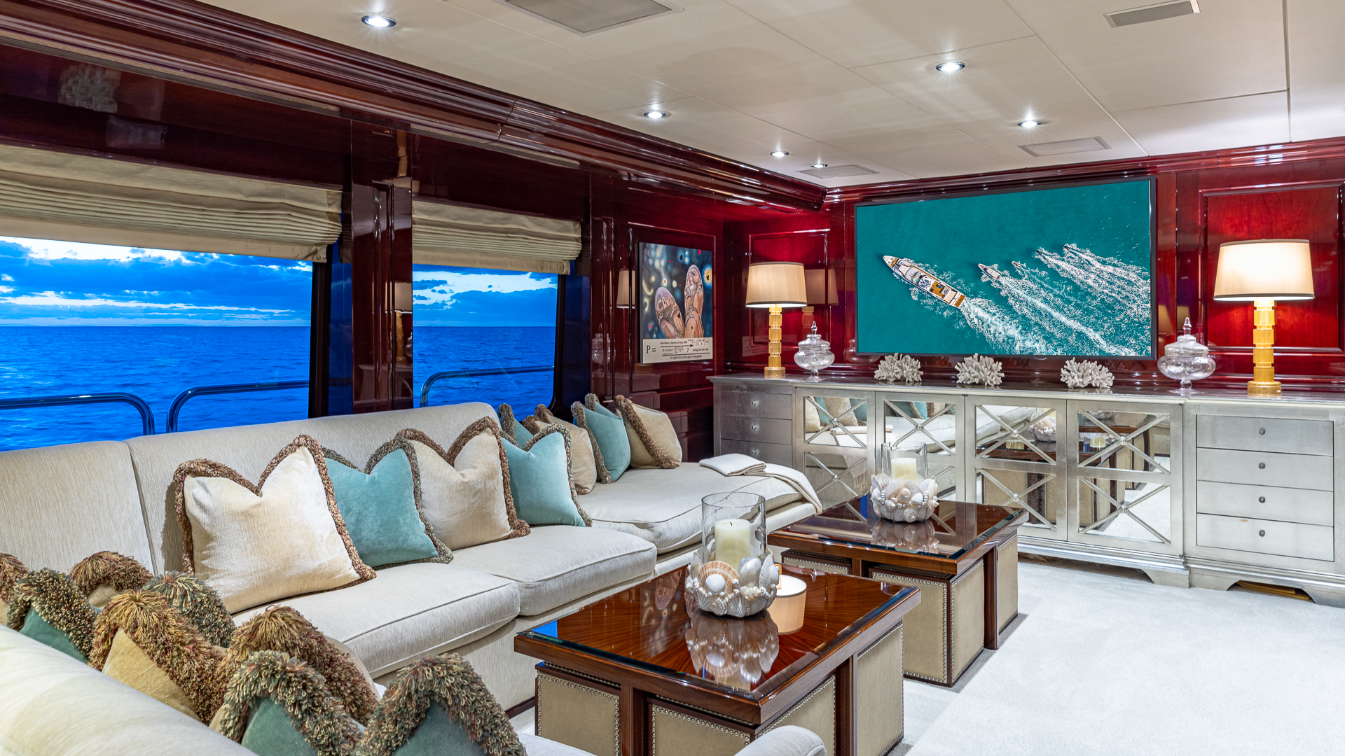 skylounge seating area.jpg