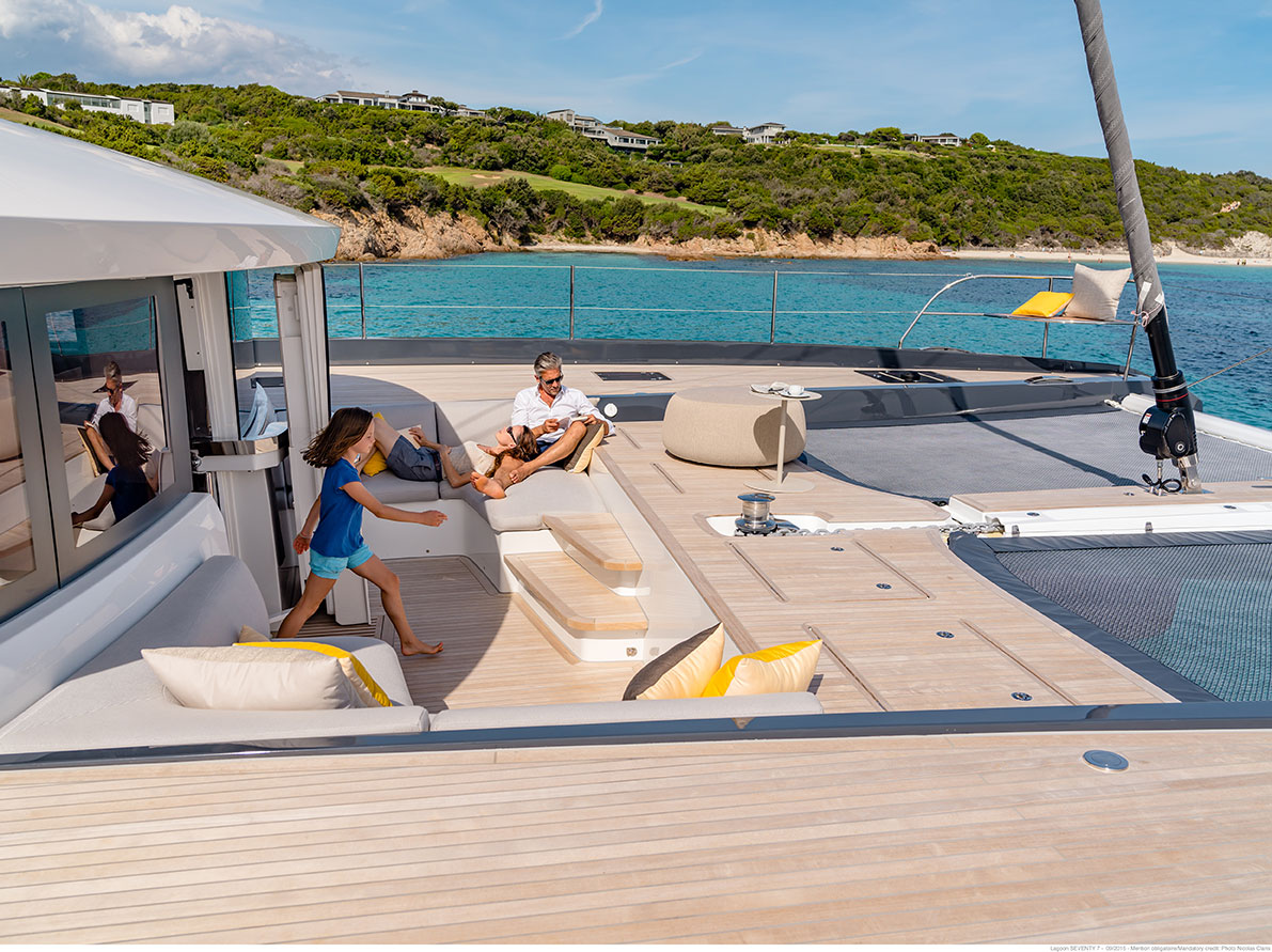 spacious aft deck.jpg
