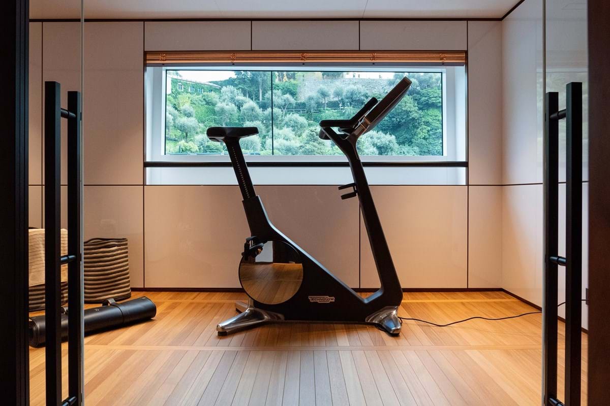 stationary bike.jpg
