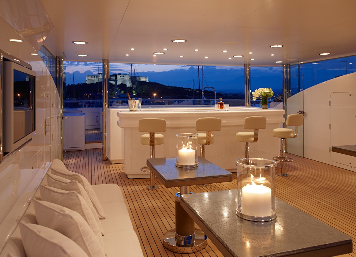 sun deck bar at night.jpg