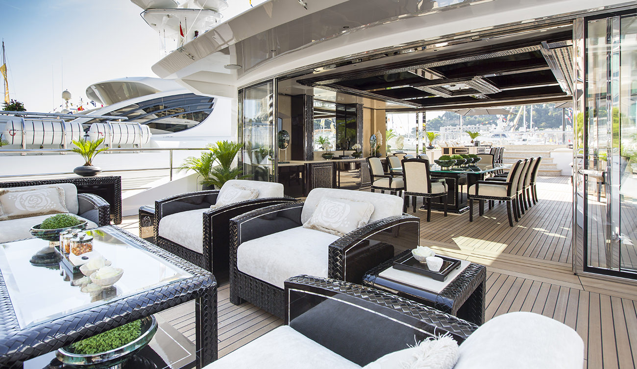 sun deck dining and seating.jpg