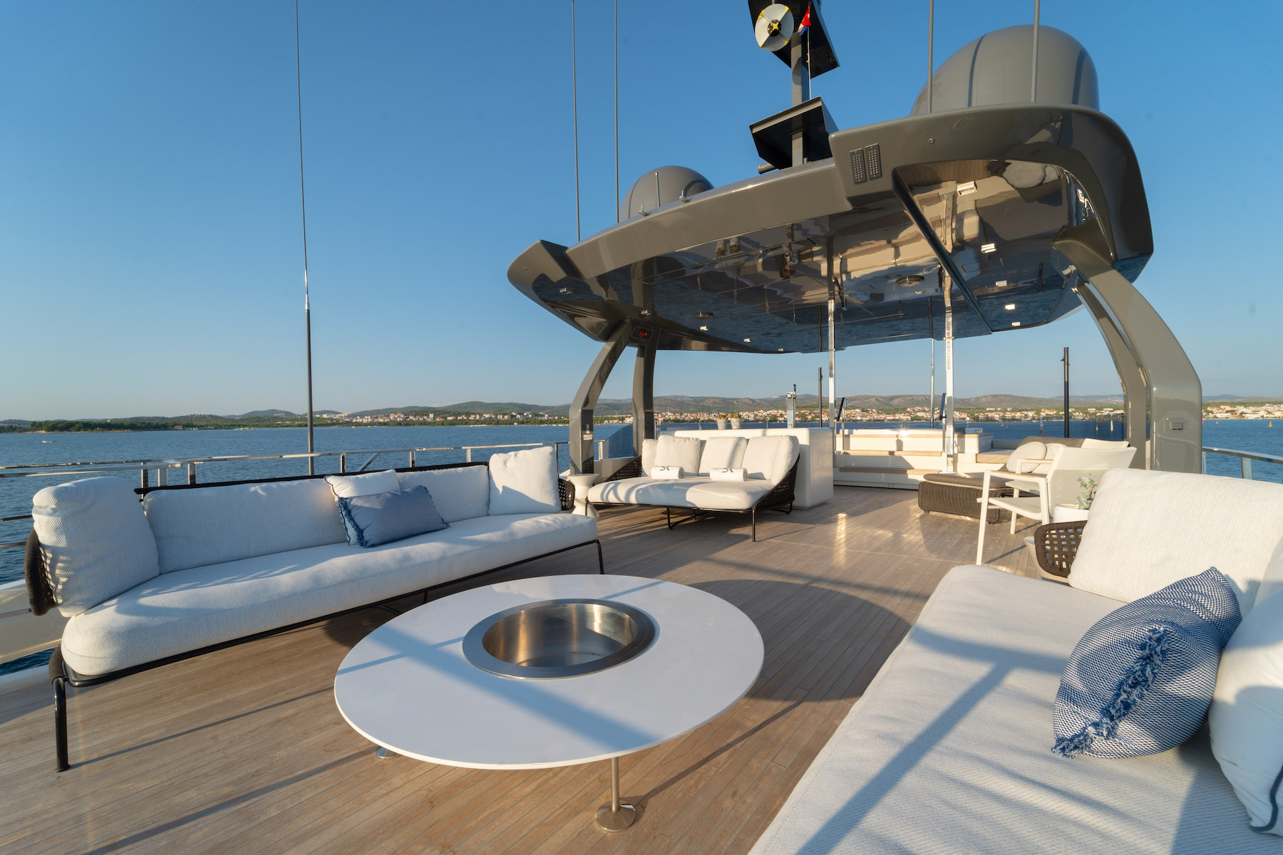 sun deck relaxation area.jpg