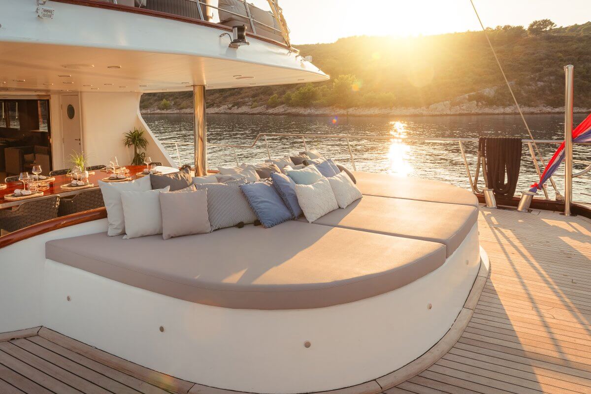 sunabthing and dining on deck.jpg