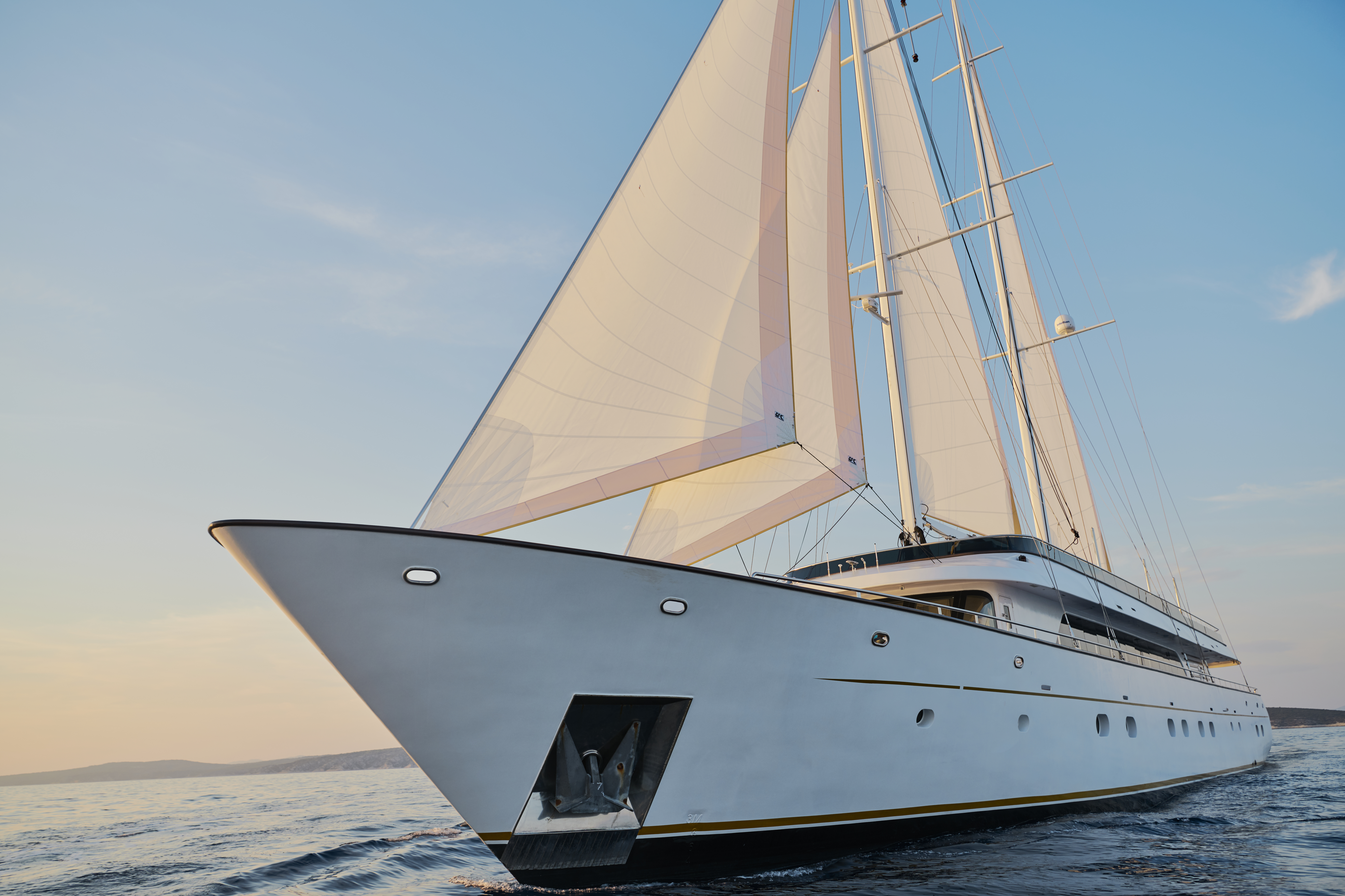 superyacht ANIMA MARIS.jpg