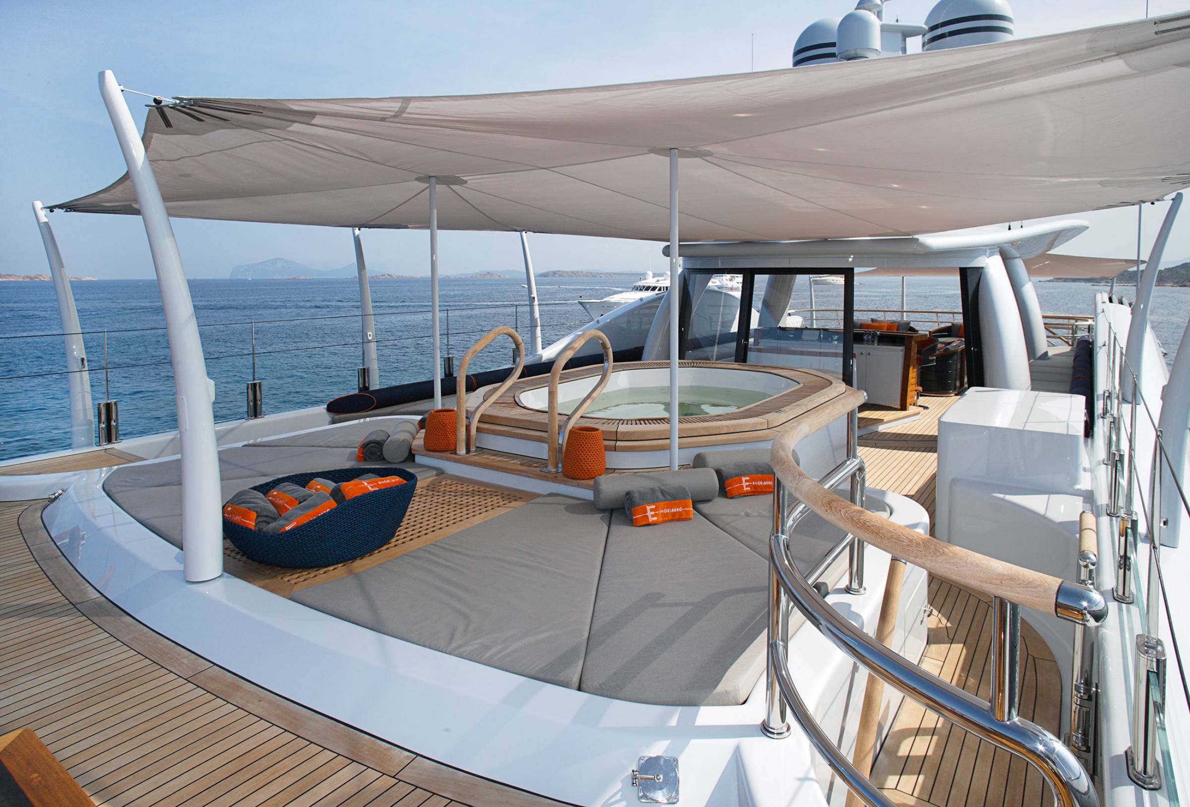 the sundeck 2.jpg