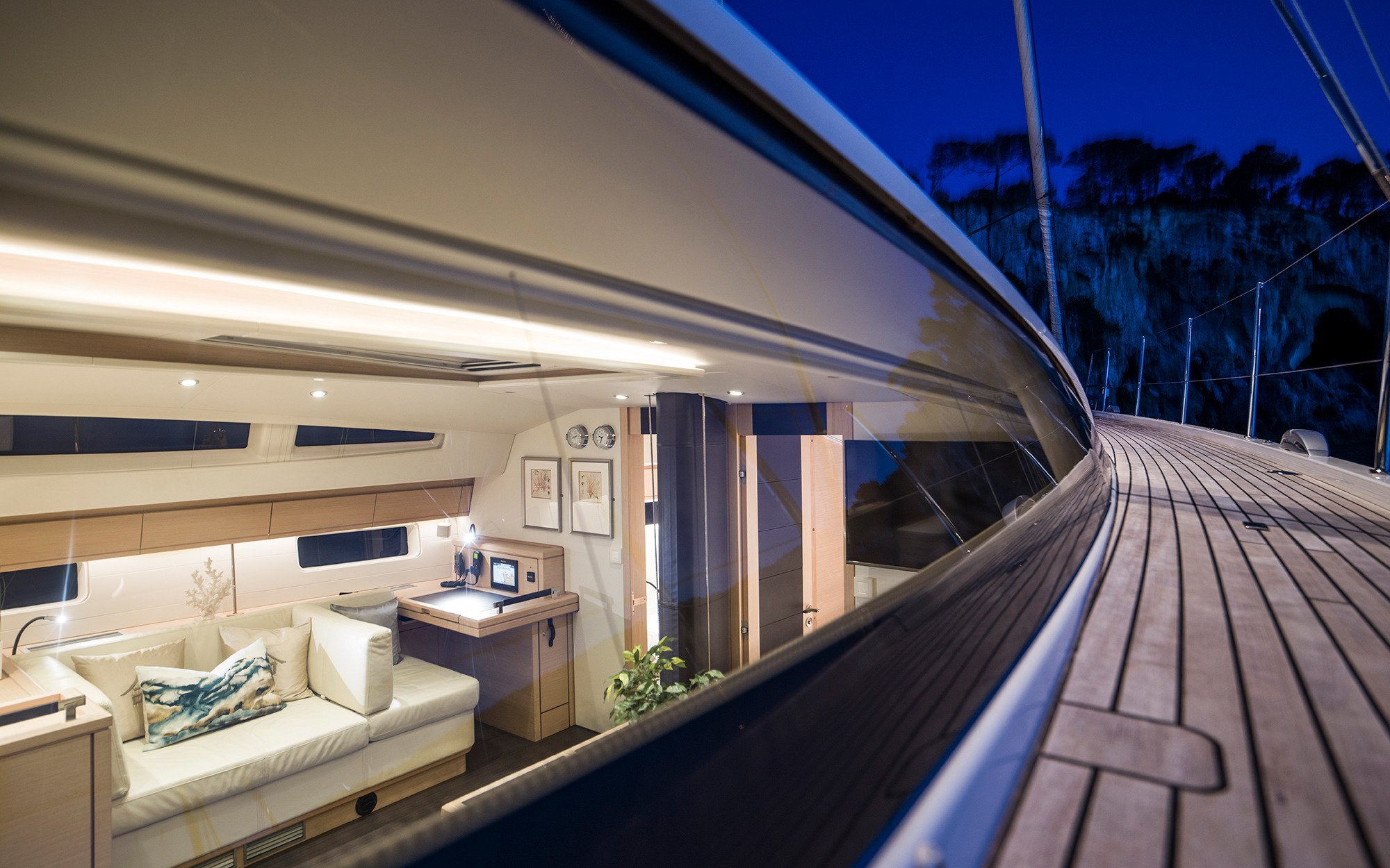 thea-yacht-pic_016.jpg