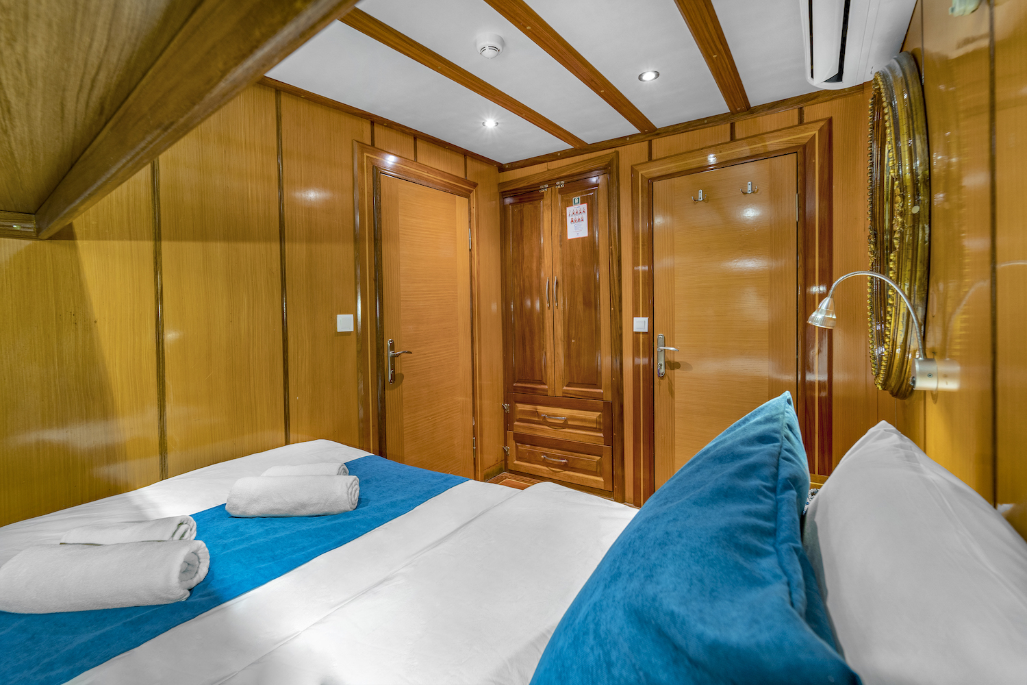 triple cabin      .jpg