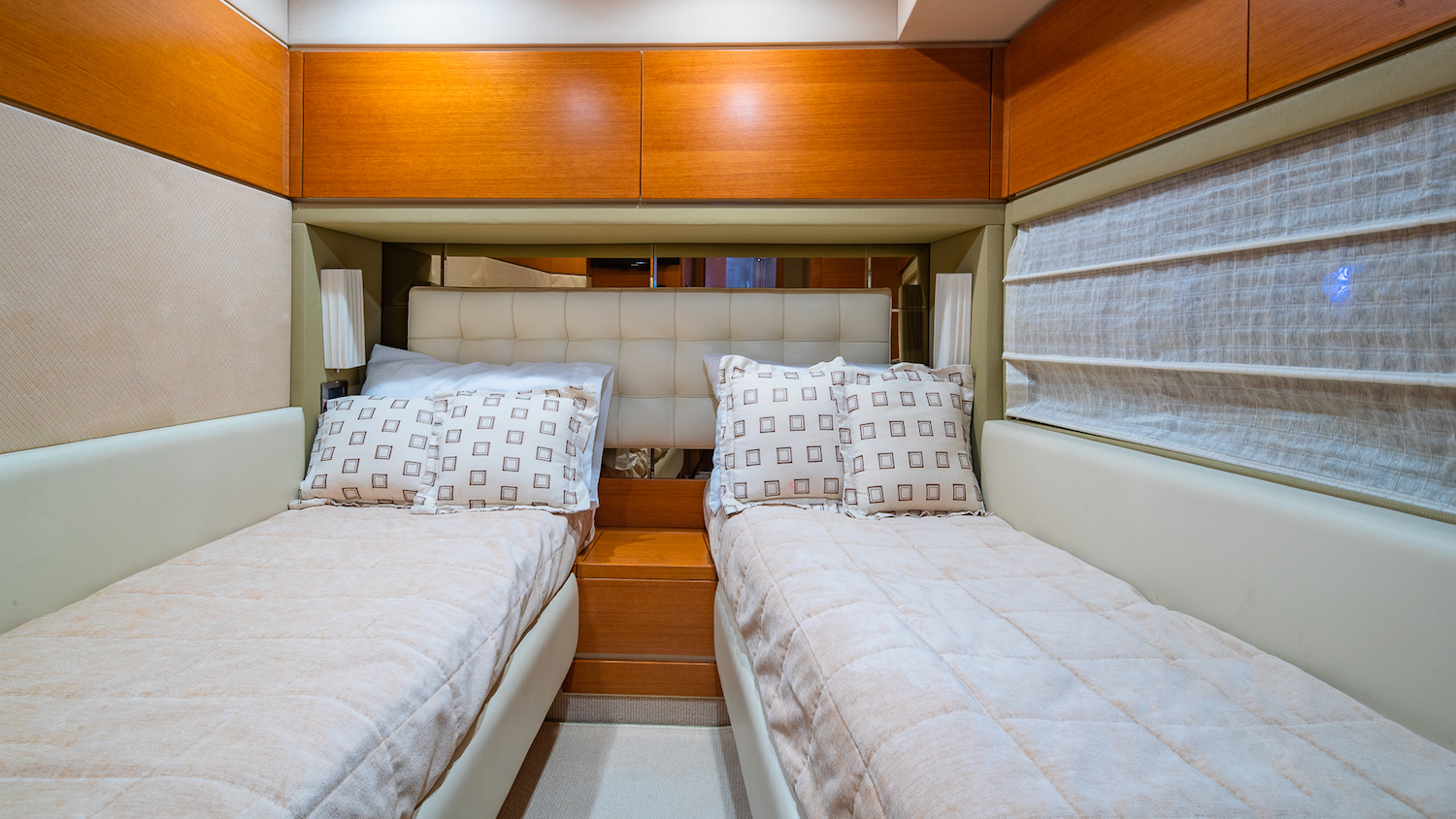 twin  cabin .jpg